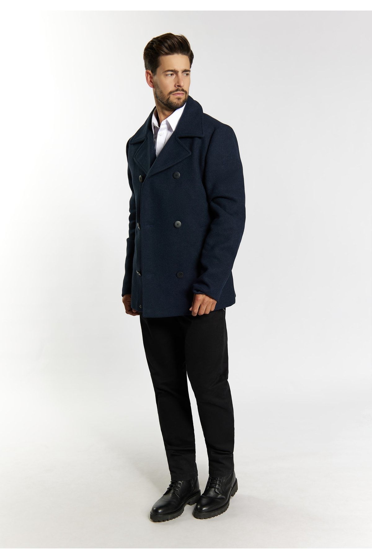 complete the look image