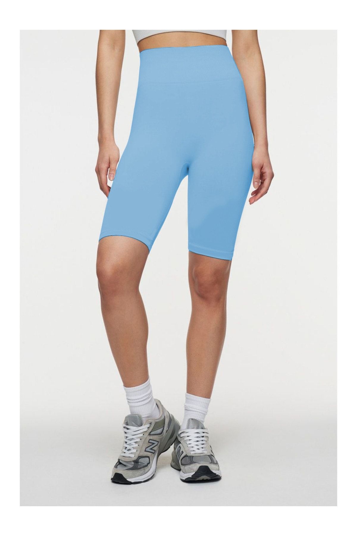 MİSTİRİK-Jerovin Model Recovery Knitted Seamless Push Up Short Shorts Ice Blue Color 2