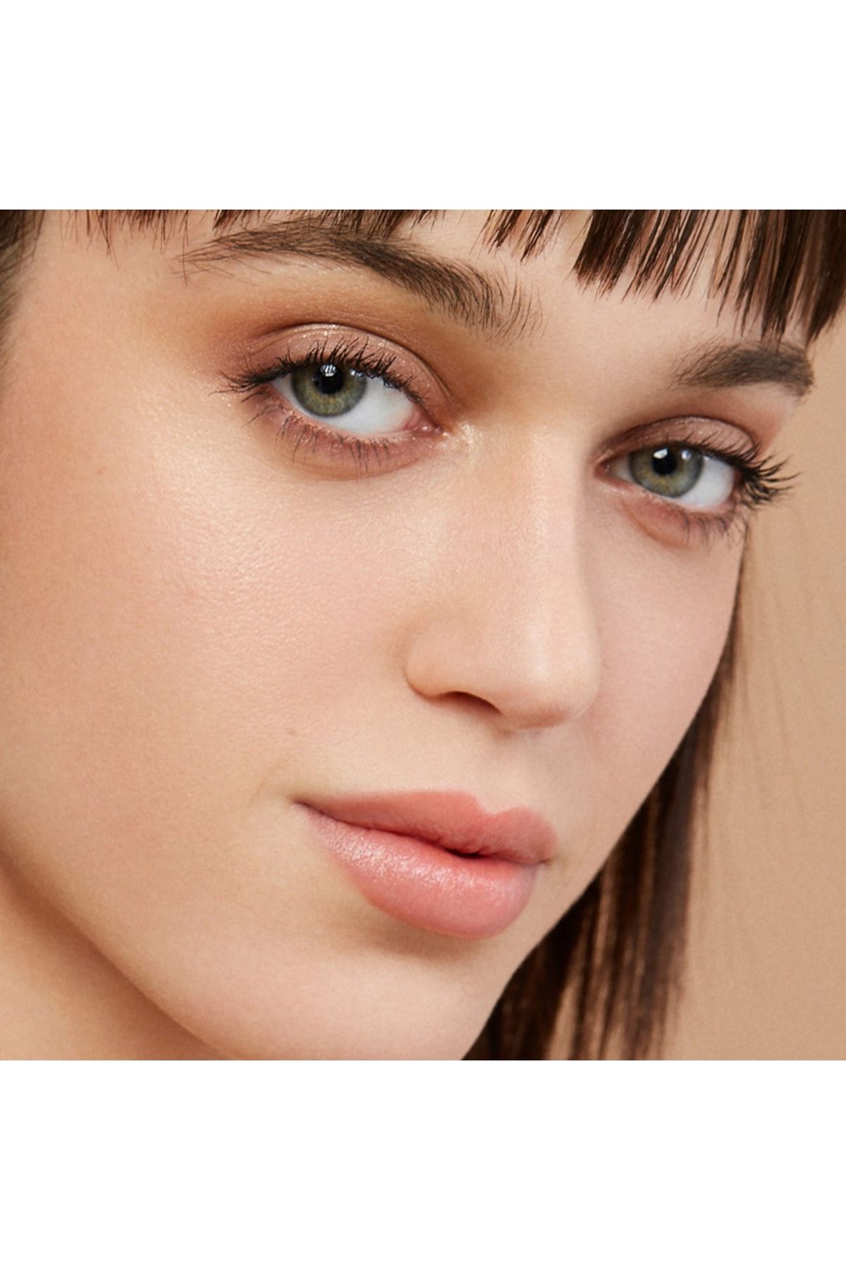 Bobbi Brown رژلب خرد شده با رنگ کاکائوی غنی و تاثیر دائمی