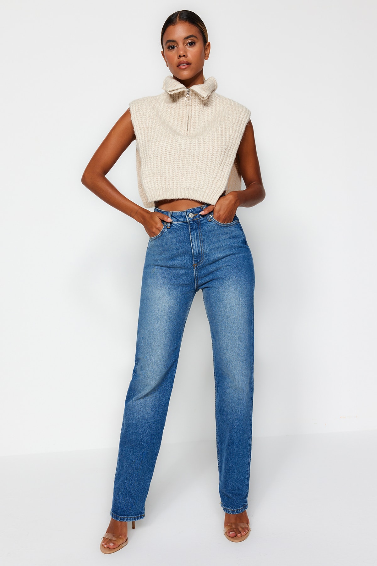 Trendyol Collection-Dunkelblaue High Waist Long Comfort Straight Jeans TWOAW24JE00063 2