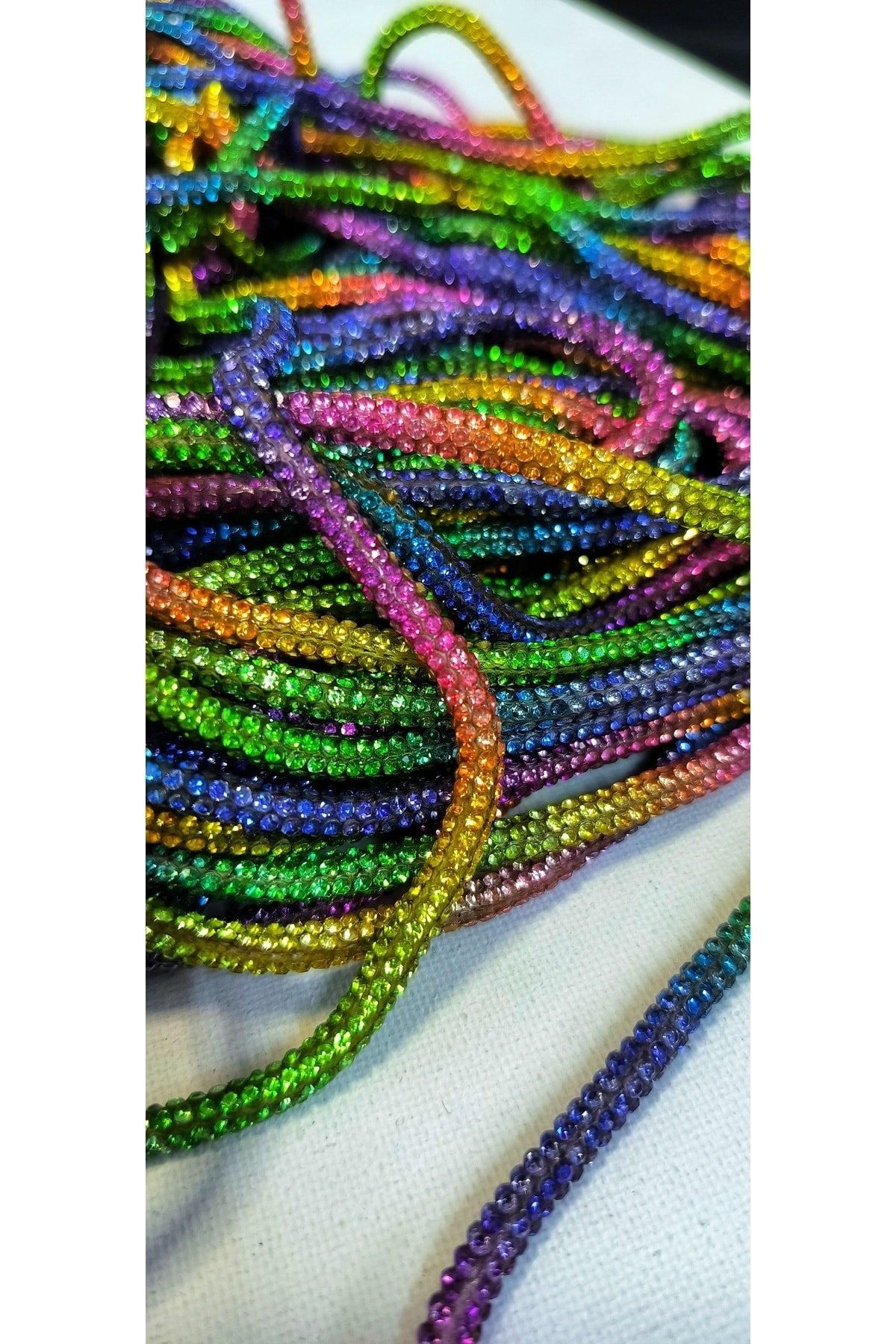 COLORFUL FULL STONE LANYARD STRIP