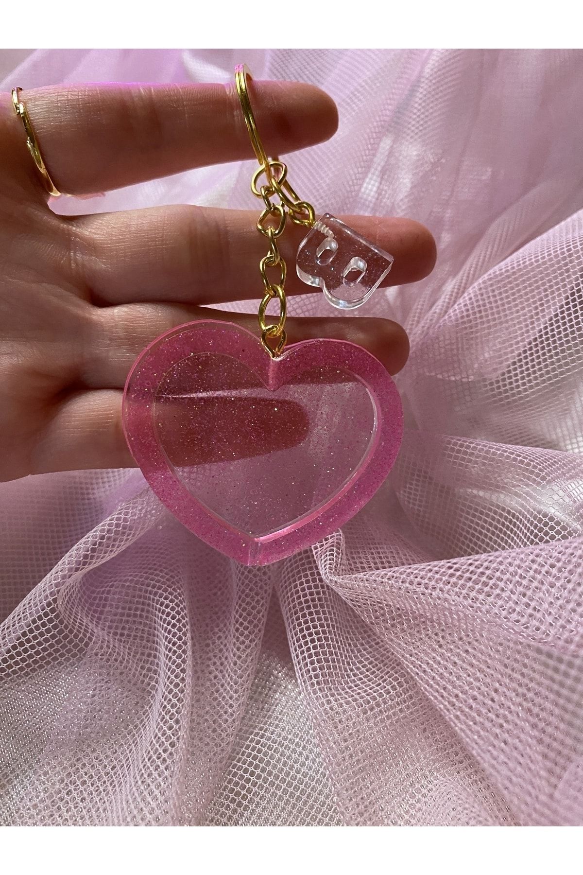 TATLIŞ-model handmade epoxy heart keychain, 1 piece, 4