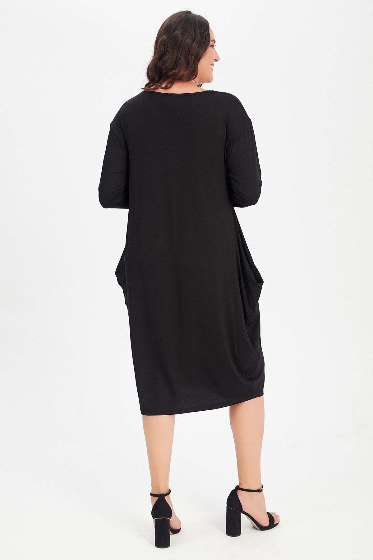 Moda Cazibe-Rochie neagră Plus Size pentru damă  5