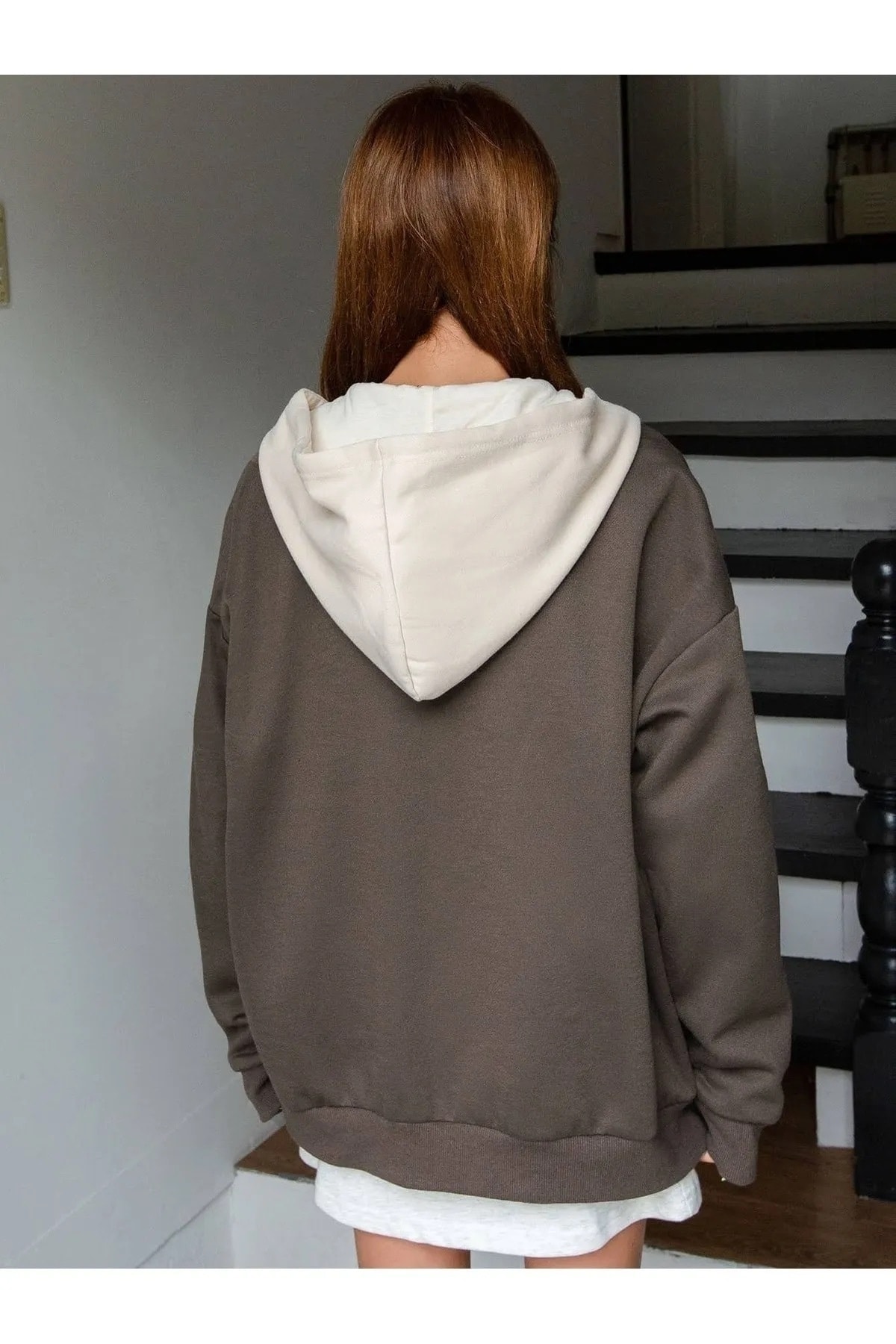 Keywest Kahverengi Kapüşon Bej Baskısız 3 iplik Oversize Polar Ceket - Hırka görsel 2