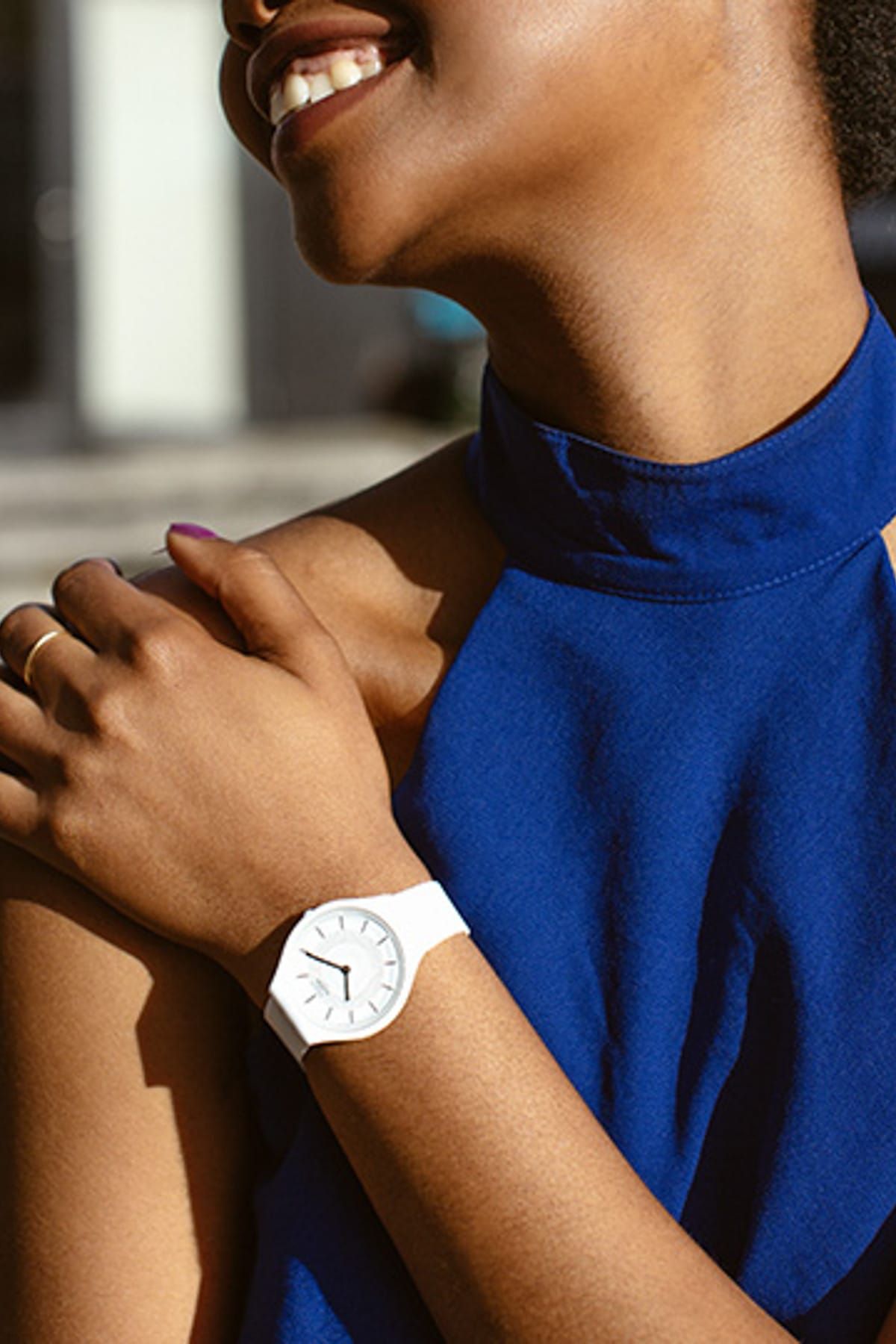 Swatch-ساعة يد للجنسين SVOW100 3