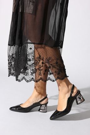Siyah Kadın Klasik Topuklu Ayakkabı 0382402-02