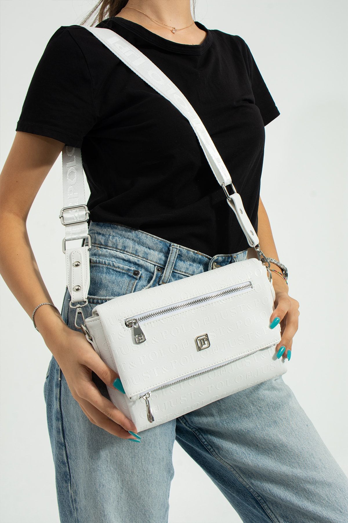 Multi compartment shoulder bag cheap
