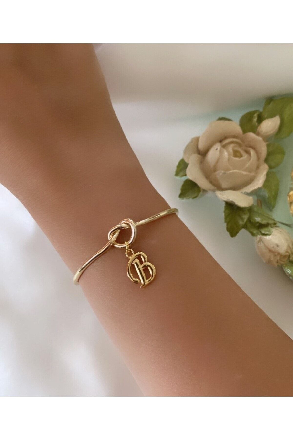 Asia by Leuvoi Letter B Knot Bracelet Trendyol