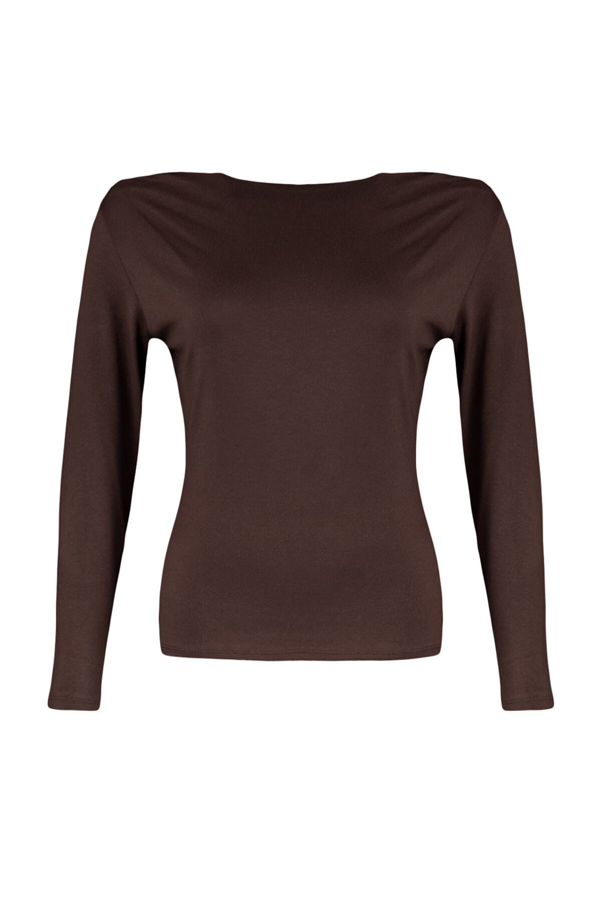 Trendyol Curve-Flexible drapierte braune Strickbluse – Carmen/Madonna-Ausschnitt, Übergröße TBBAW23AF00031 6