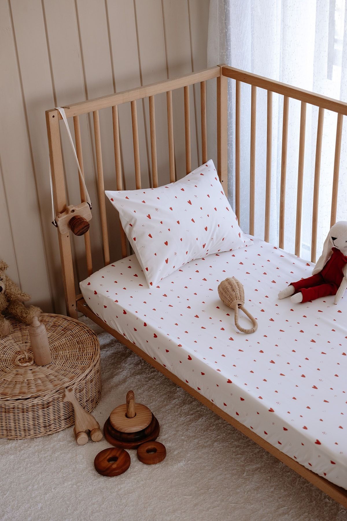 TBA COLLECTION-Elastic Sheet Set (80X140)| Red Hearts 2