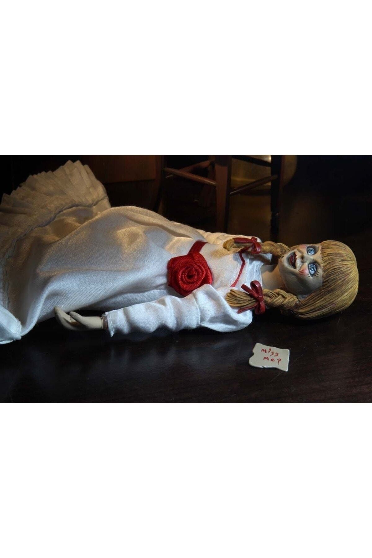 Neca annabelle hotsell