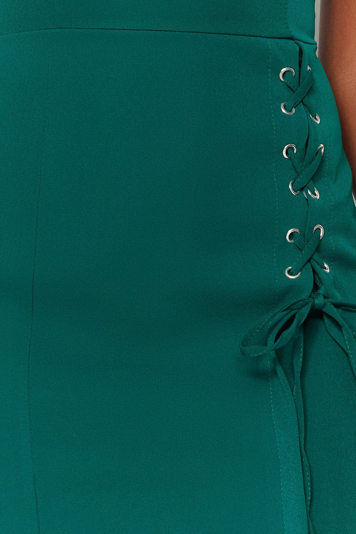 Trendyol Collection-Πράσινο μίντι φόρεμα με λεπτομέρεια στο μάτι - τετράγωνο γιακά και σκίσιμο μολύβι φούστα TWOSS19EL0079 5