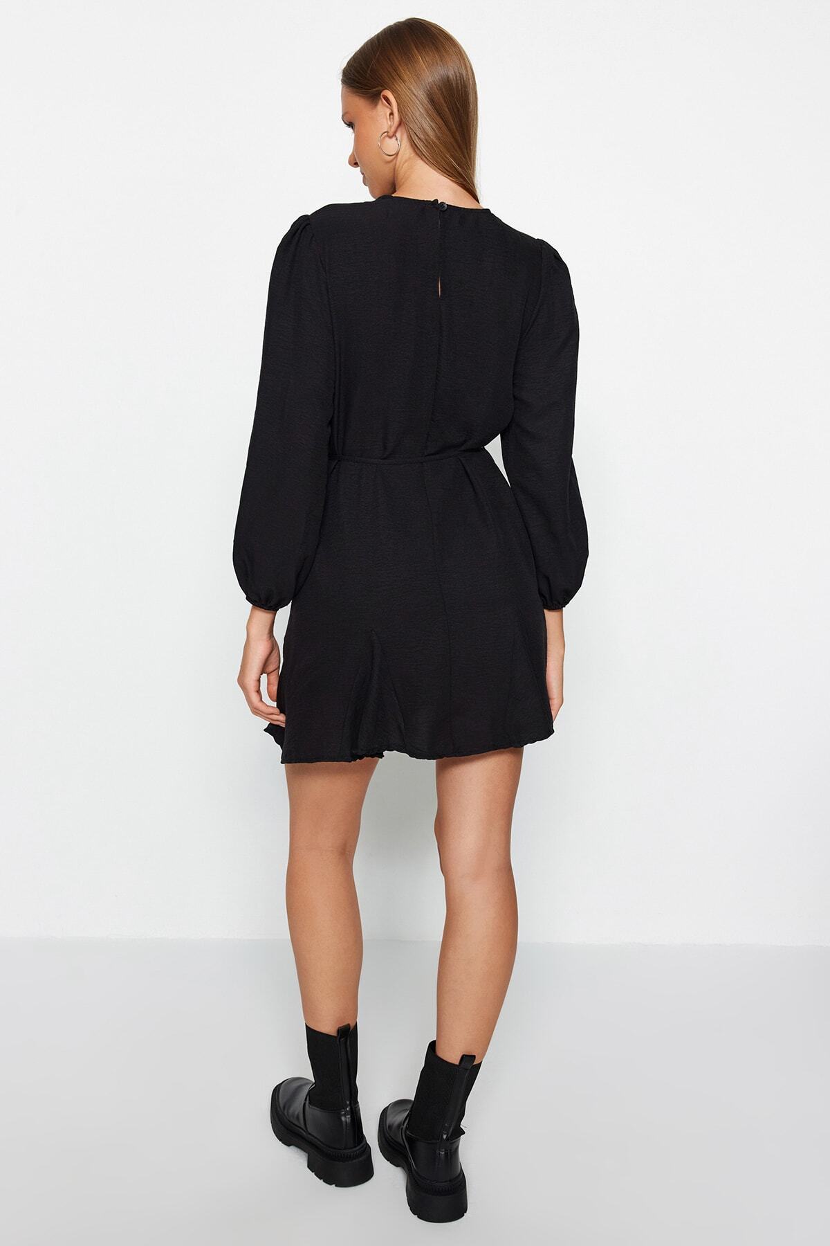 Trendyol Collection-Чорна ткана міні-сукня з вирізом горловини TWOAW24EL00337 з прямим вирізом TWOAW24EL00337 12