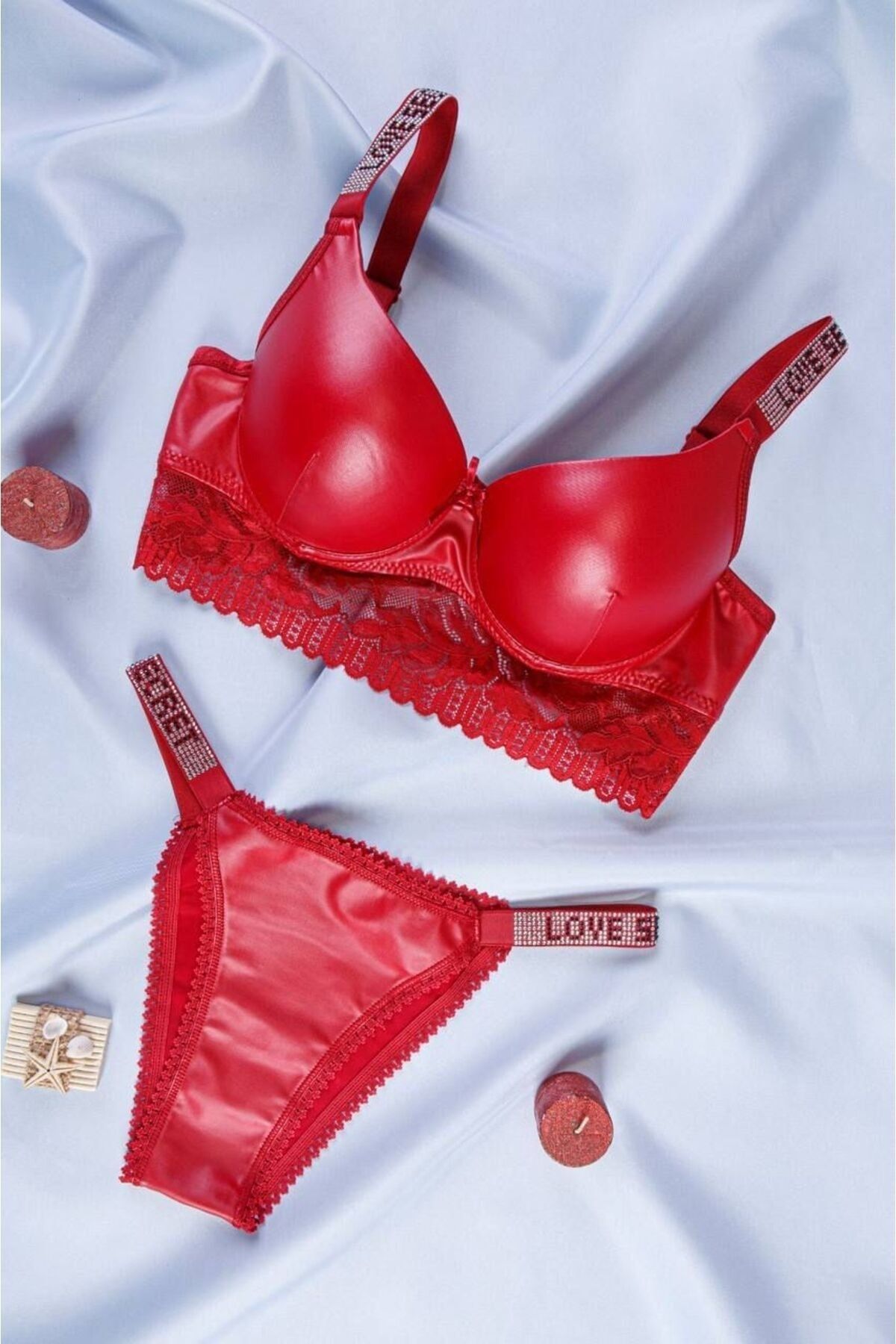 HEART DETAIL BRA SET in Red