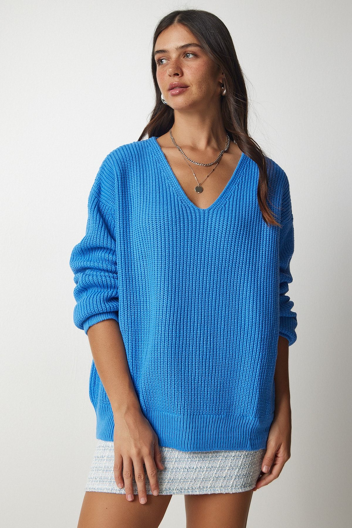Happiness İstanbul Damski Jasnoniebieski Sweter Oversize Z Dekoltem W Kształcie Litery V, Z Dzianiny Basic Kobieta - Standard