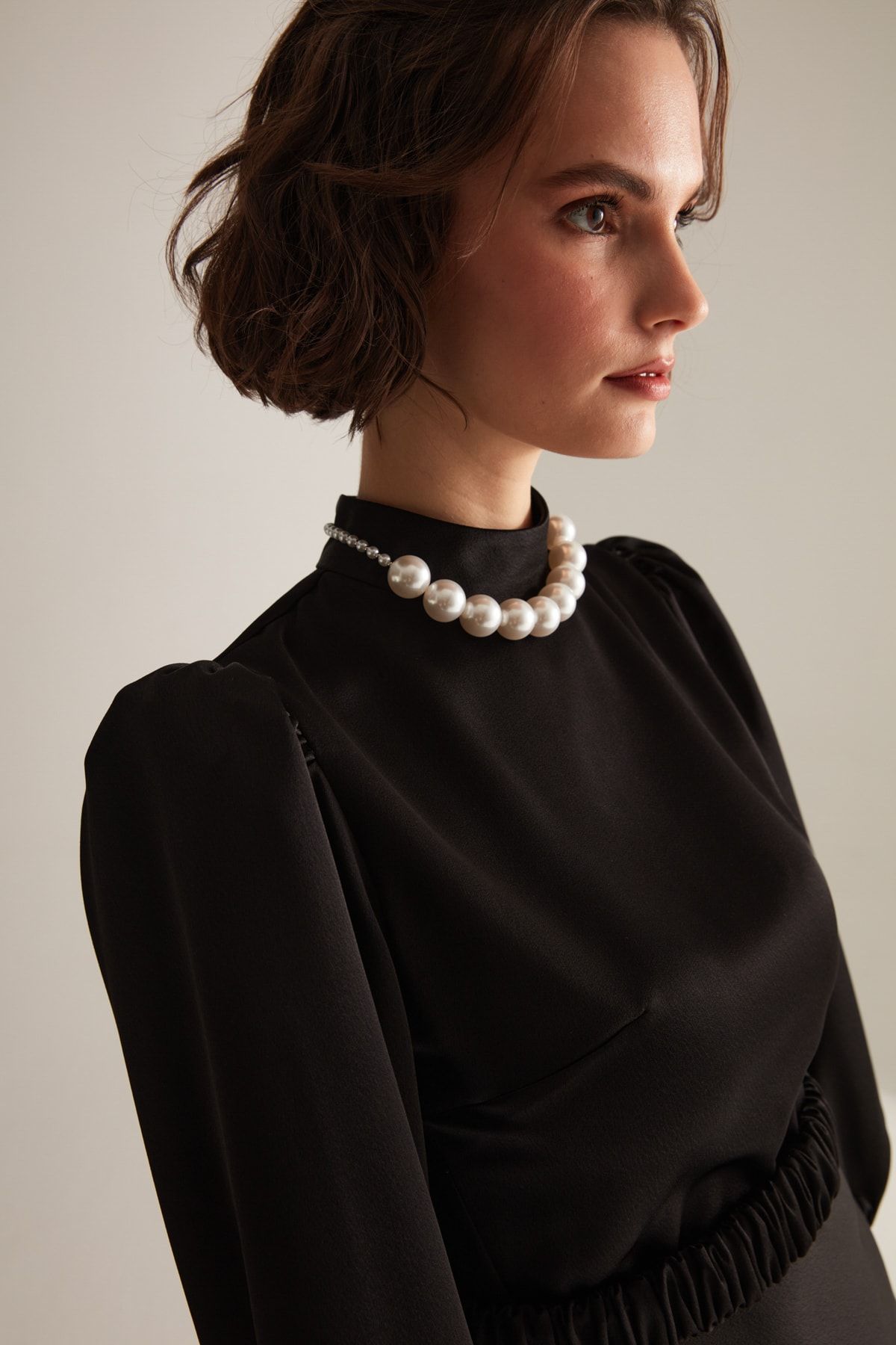 BETTY & SAM-Berthe Magnificent Collar Black Long Engagement Dress 5