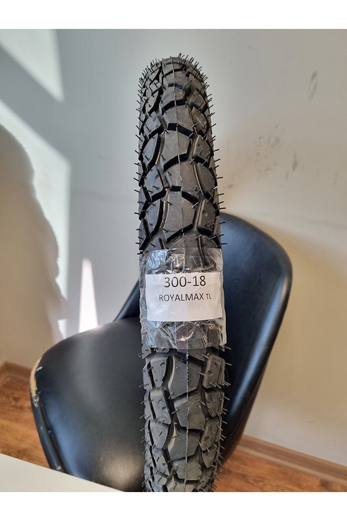 TDT TYRES 300-18(TUBELESS) MOTORSİKLET LASTİĞİ ROYALMAX TDT300-18ROYAL