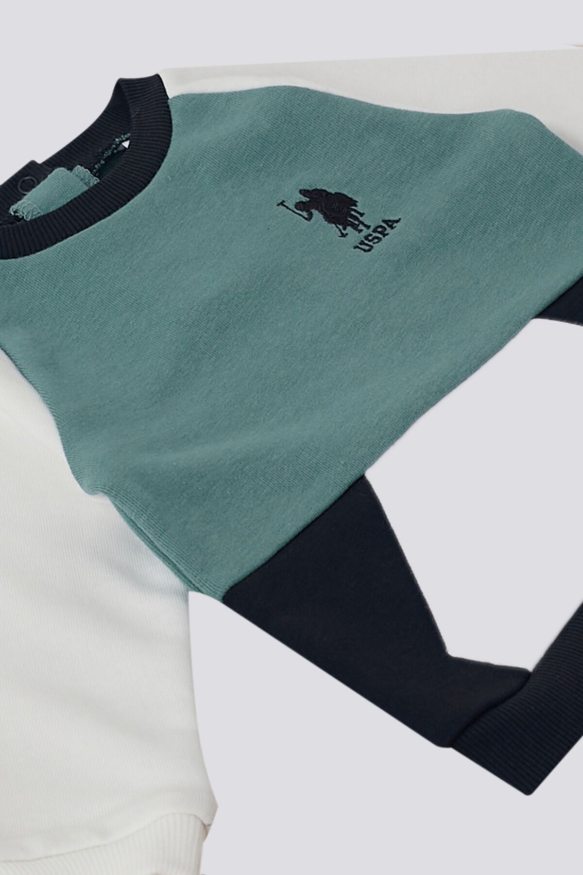 U.S. Polo Assn. پایه. ست نوزاد 2 تکه جیبی پولو اسن بنزینی کانگورو