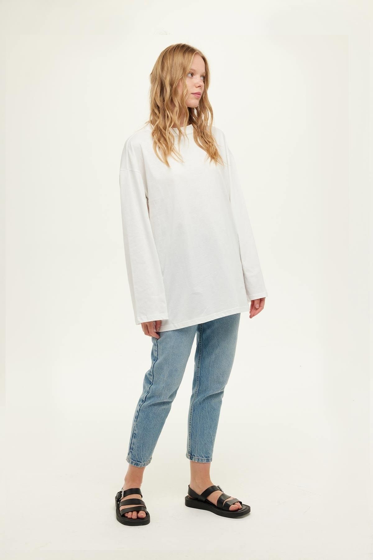 complete the look image