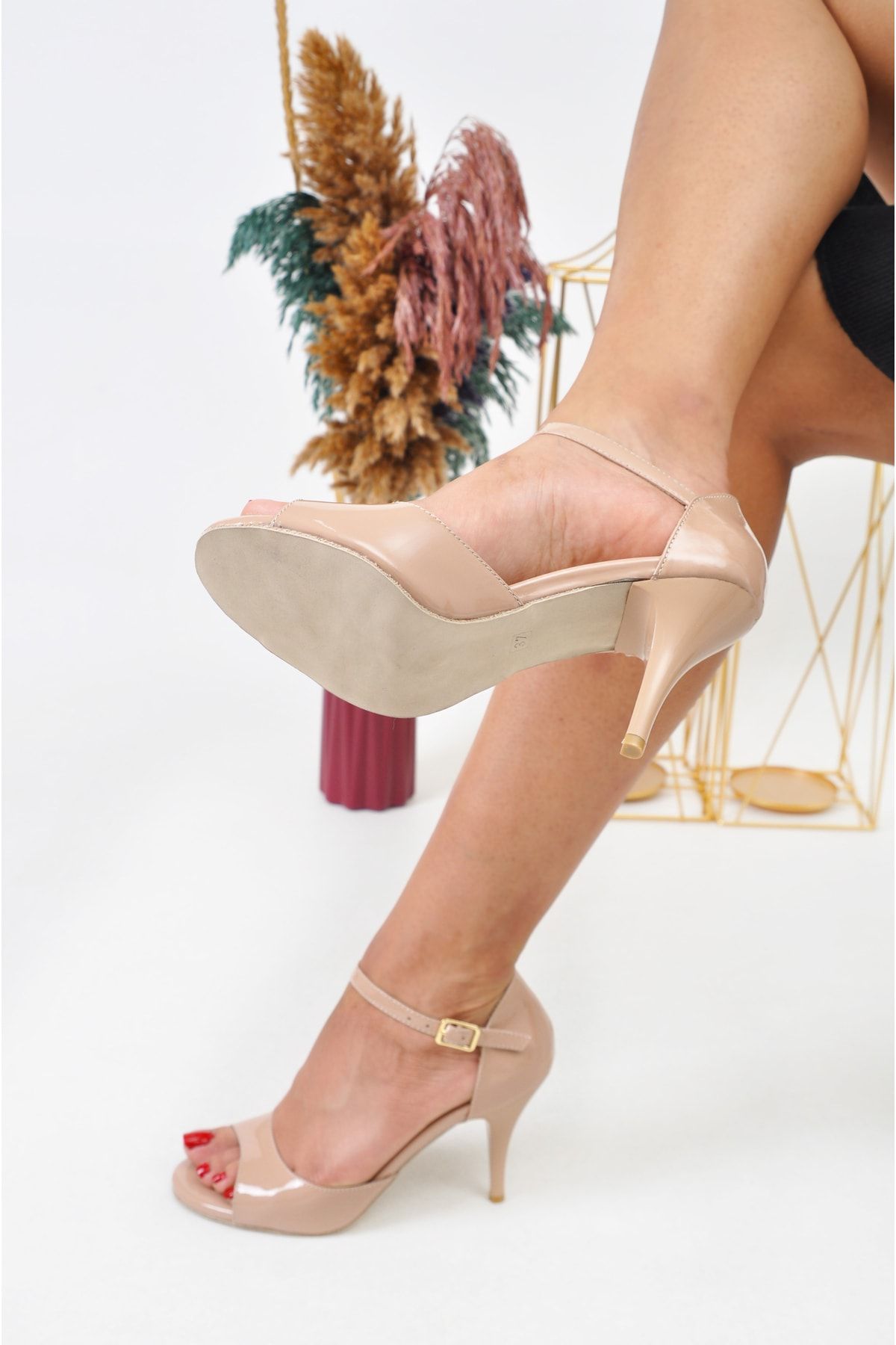 Volare Shoes-Women's Tango Dance Shoes Handmade Genuine Leather Tan Patent Leather Closed Back Suede Leather Sole 5