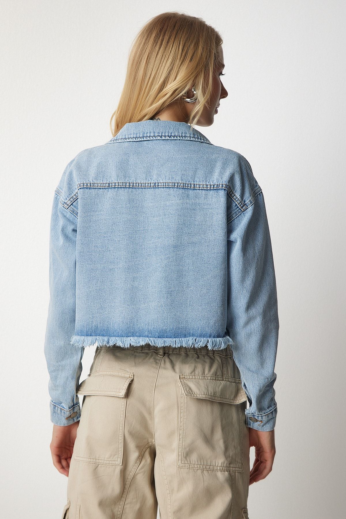 Happiness İstanbul-Hellblaue, zerrissene, kurze Jeansjacke für Damen, rv00134 7