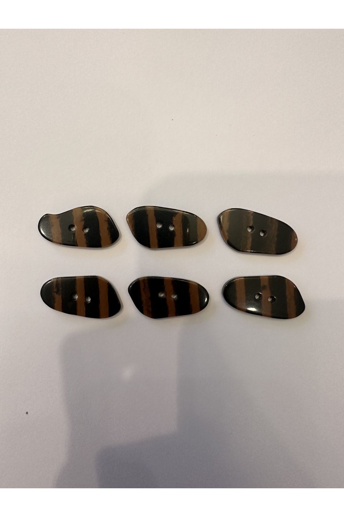 aensia-Black with Brown Stripes Zebra Model Button Laser Cut Asymmetric Button 44 Sizes - Pack of 6 1