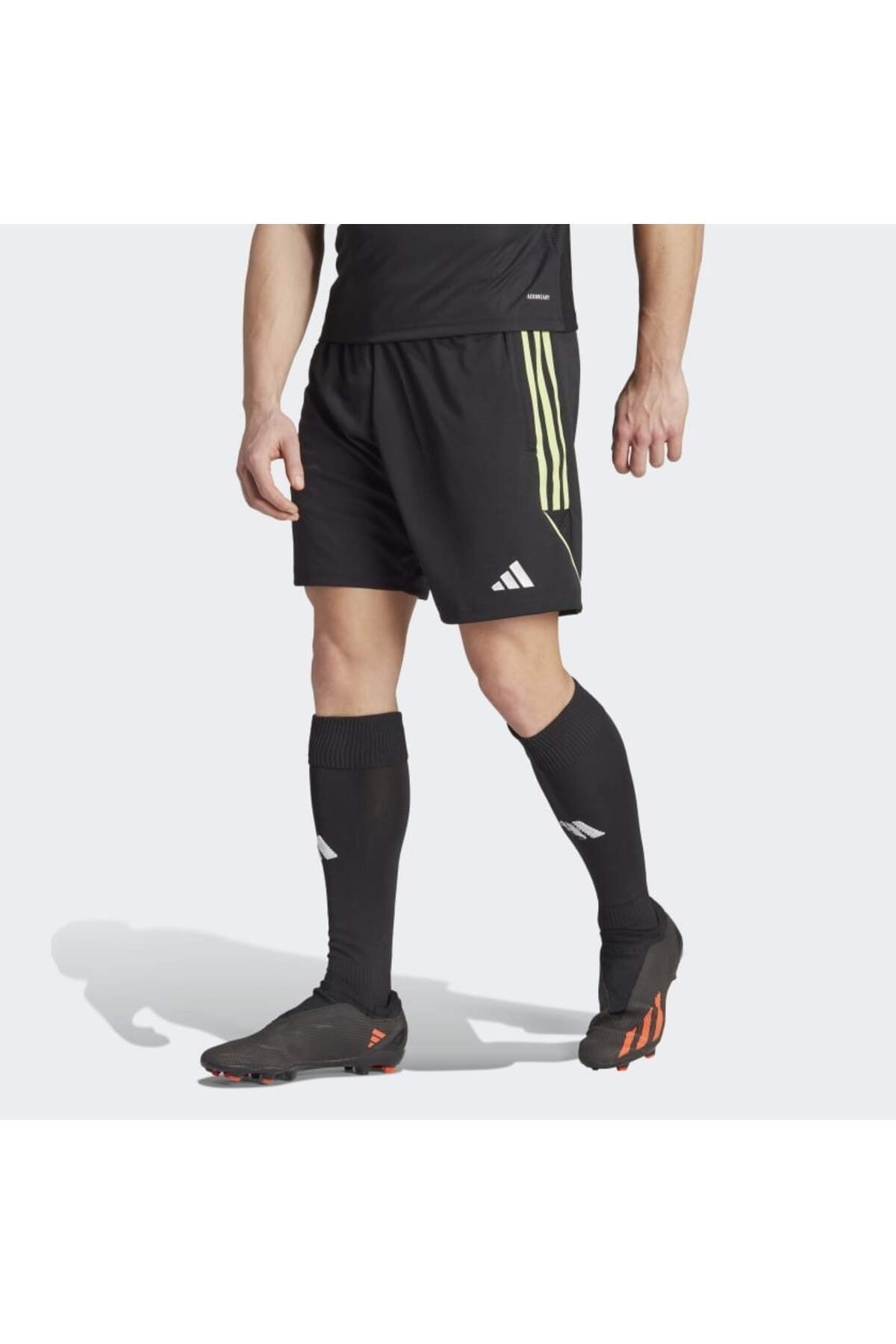 شورت و شلوارک آدیداس IN8166