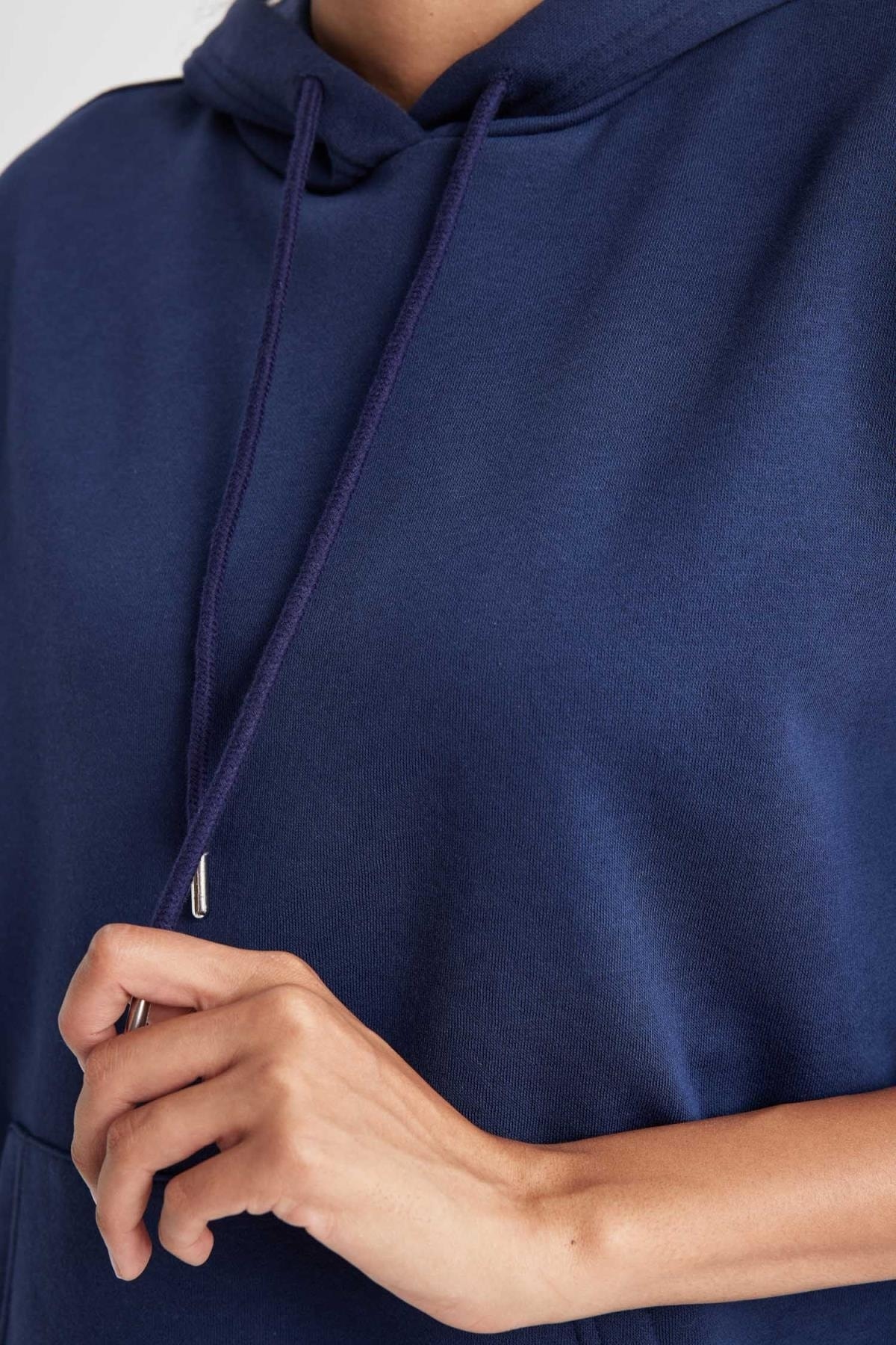 سویشرت زنانه دفاکتو | W1240AZ23WN Defacto - Image 5