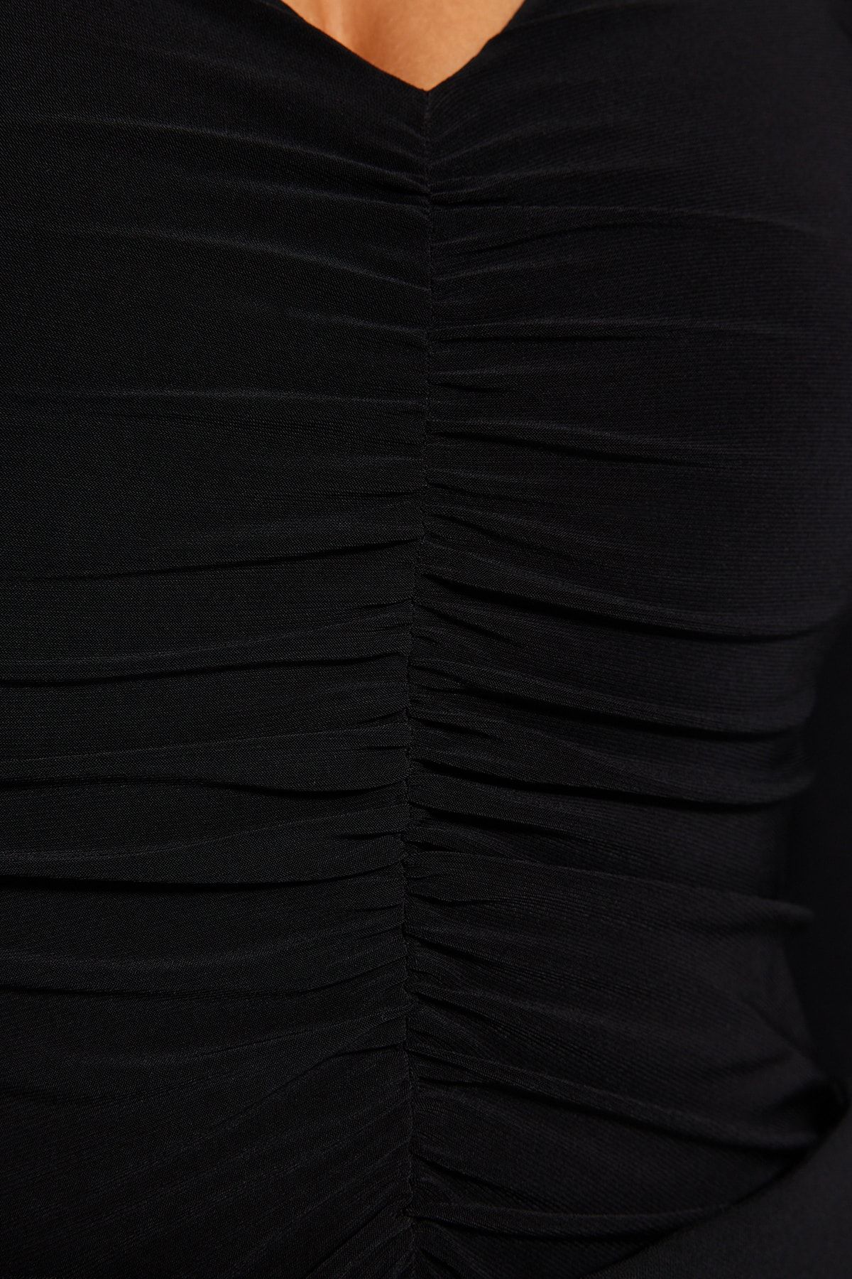 Trendyol Collection-Black Cut Out/Window Detailed Knitted Body TPRAW24BD00000 5