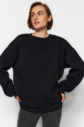 TRENDYOLMİLLA Siyah Oversize/Bol Kesim Bisiklet Yaka Kalın/İçi polarlı Örme Sweatshirt TWOAW24SW00102