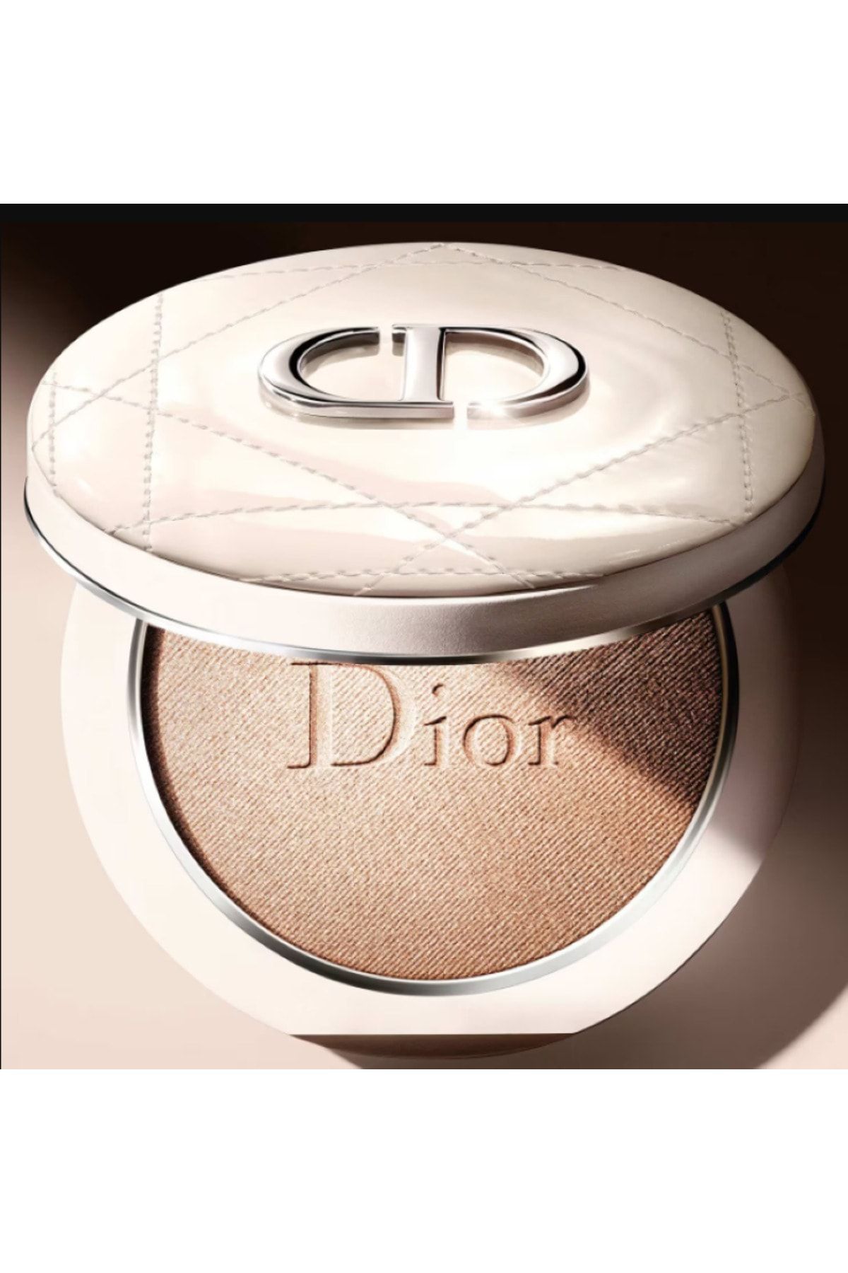 Dior-Pearlescent Glow 03 - Forever Couture Luminizer Powder Highlighter 6