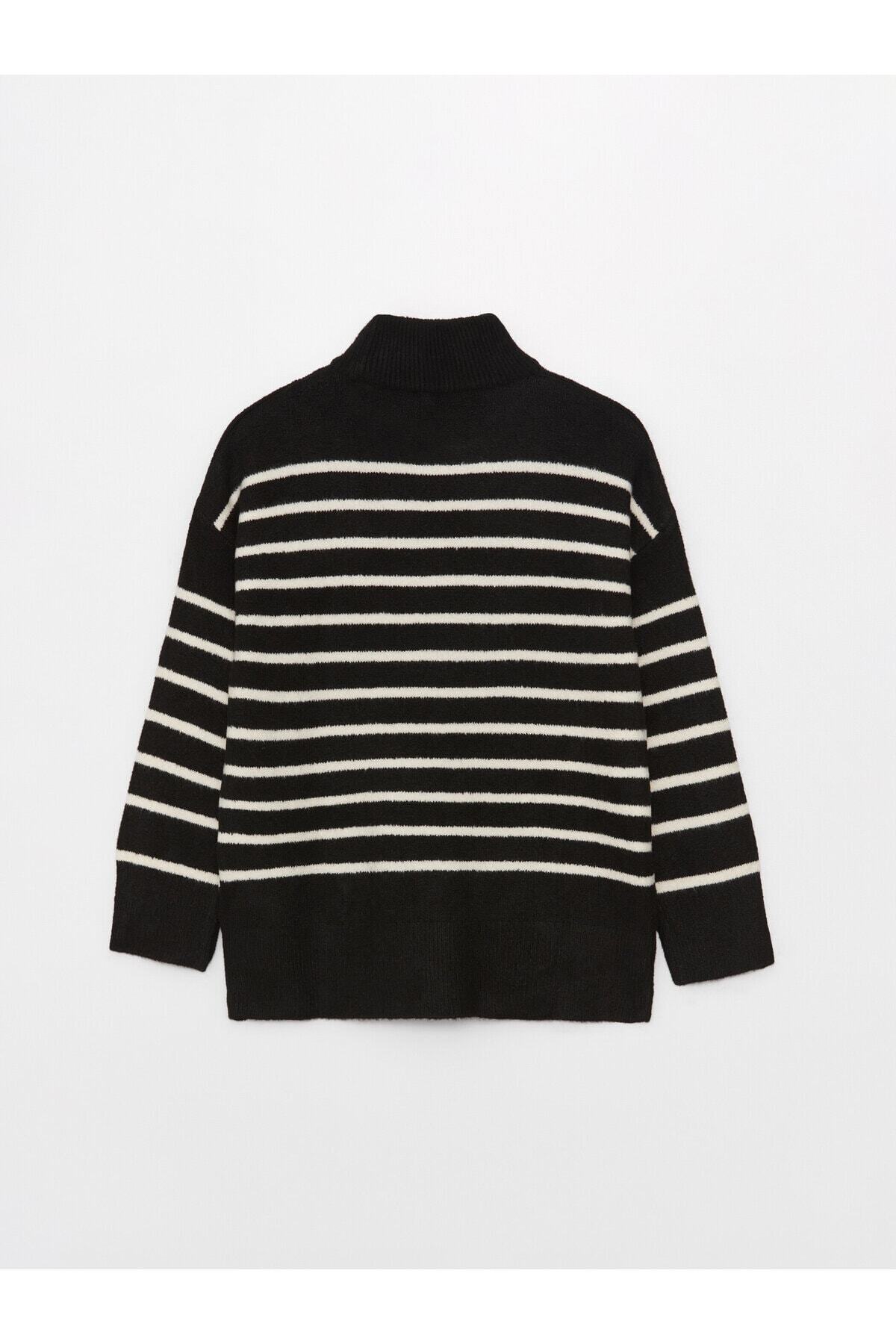 LC Waikiki-Turtleneck csíkos, hosszú ujjú oversize női kötött pulóver 7
