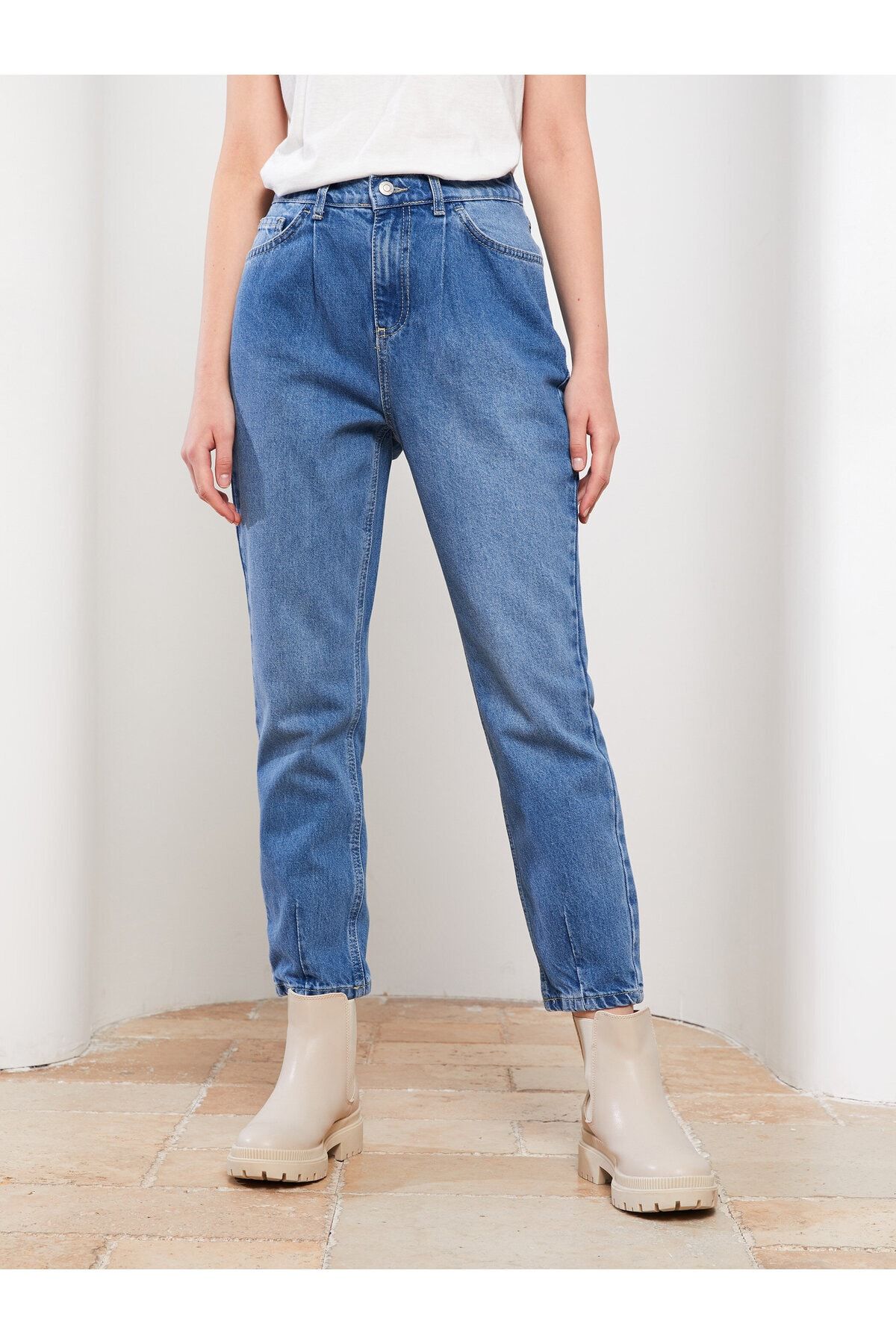 LC Waikiki-Pantaloni de damă Mom Fit drepti 3
