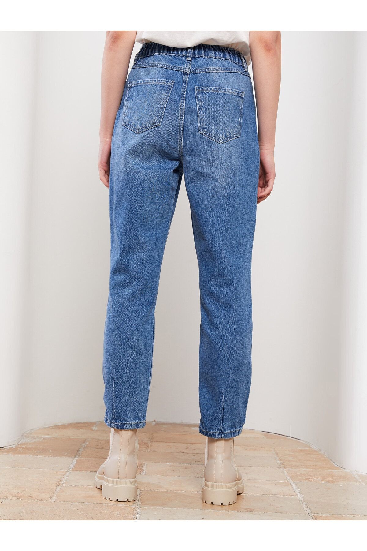 LC Waikiki-Pantaloni de damă Mom Fit drepti 4