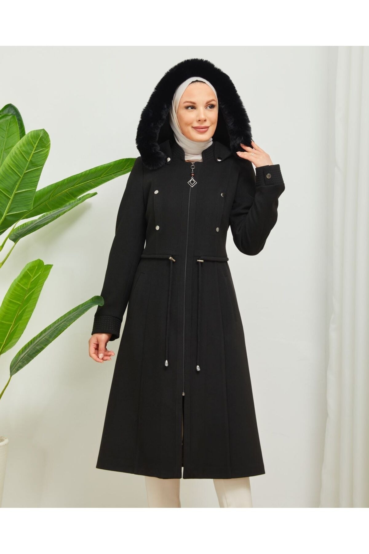 Hooded Coat with Furry Embroidery and Accessories and Lace-up Waist