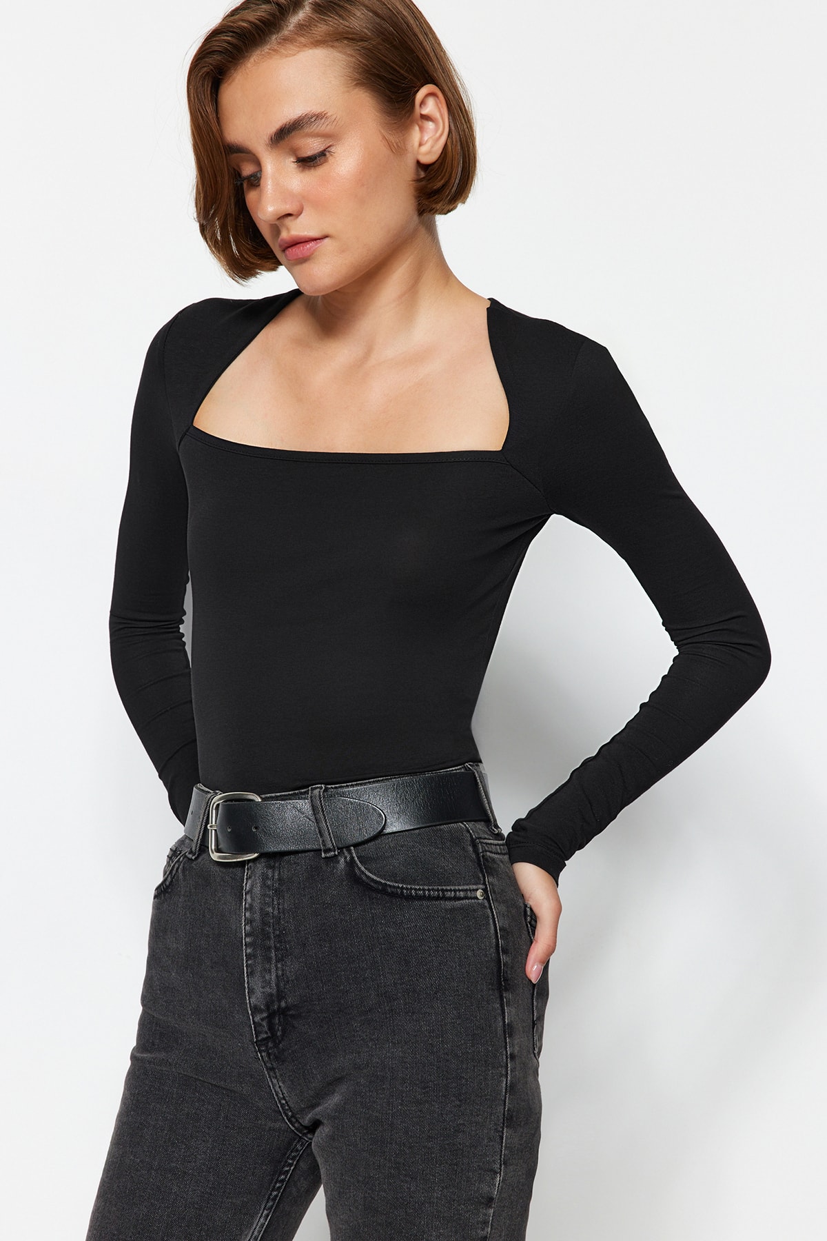 Trendyolmilla  Siyah Pamuklu Esnek Kare Yaka Fitted/Vücuda Oturan Esnek Bluz TWOAW24BZ00165 - Görsel 3