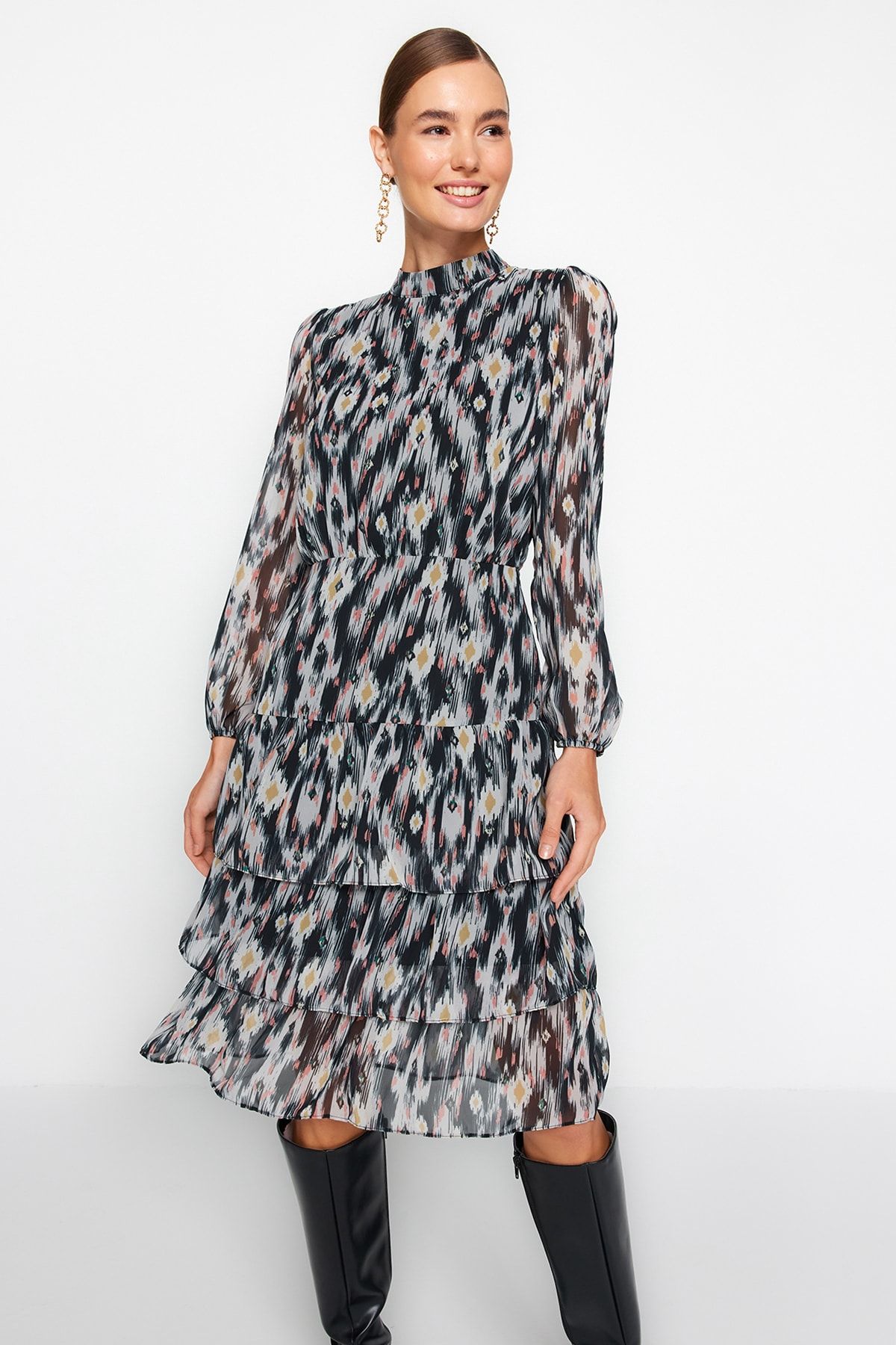 Trendyol Collection Zimowa Sukienka Tkana - Wielokolorowa I Z Falbanami Twoaw21el0354 Kobieta - 40