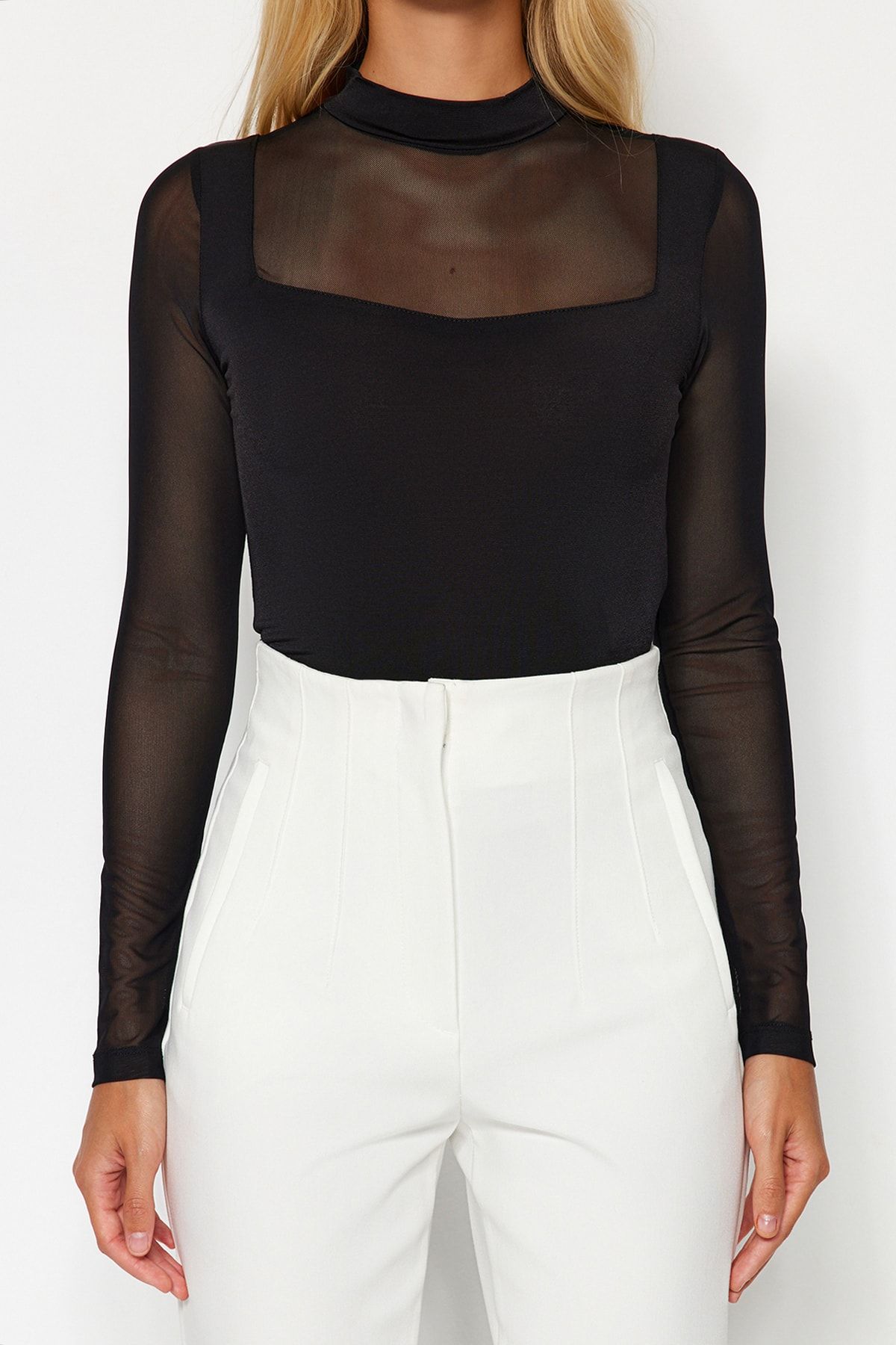 Trendyol Collection-Schwarzer schmaler, langärmliger Stretch-Strickbody mit Druckknopfverschluss und Tülldetail TWOAW24BD00049 4