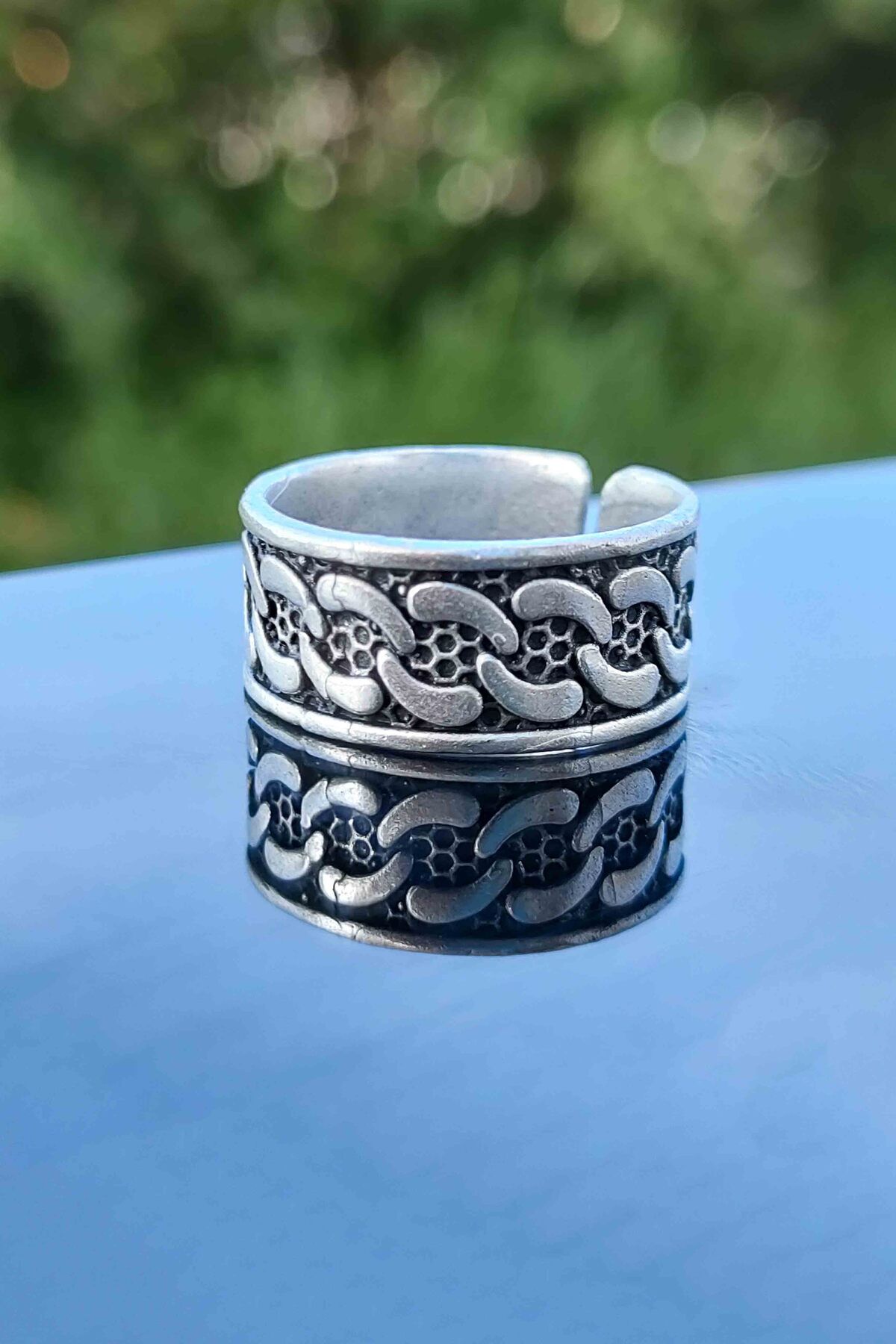 Adjustable mens wedding on sale rings