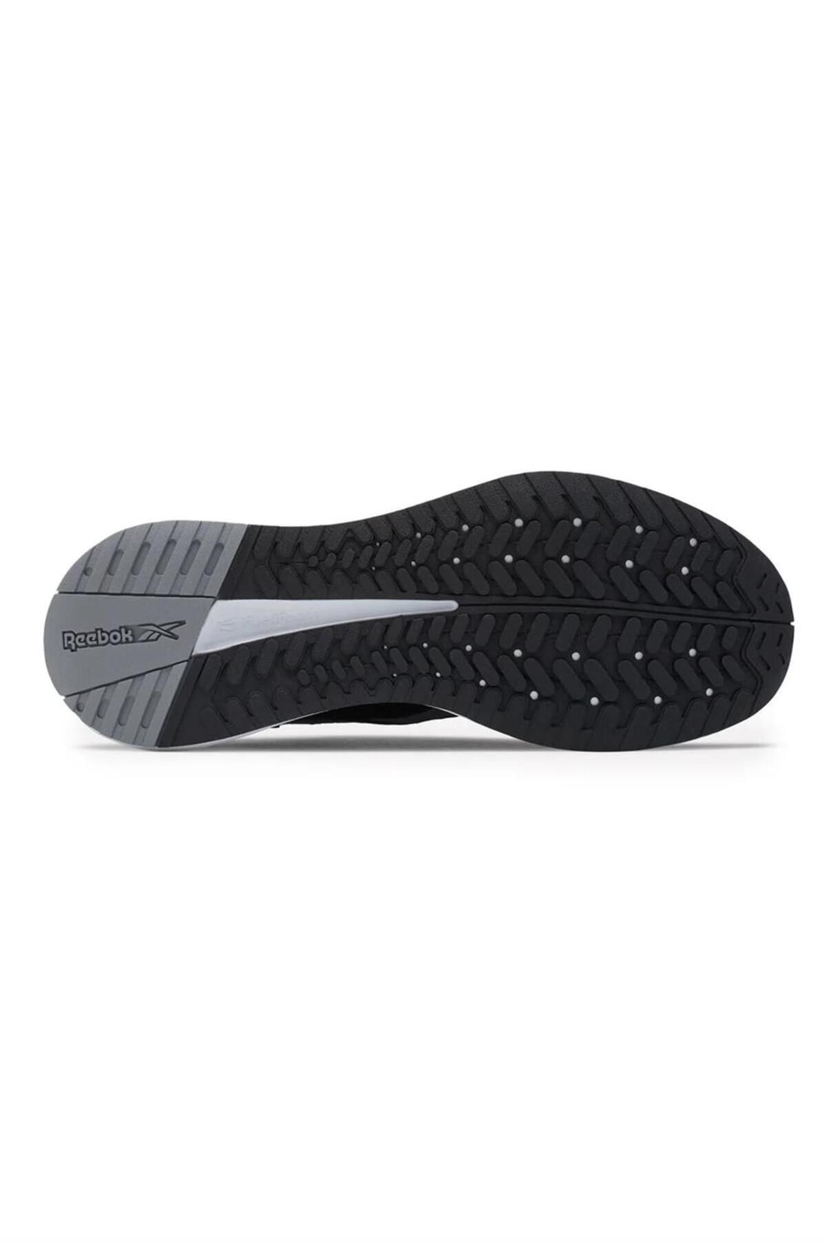 کفش پیاده روی مشکی زنانه سیاه Energen Plus 2 در حال رانینگ IF5220 Reebok