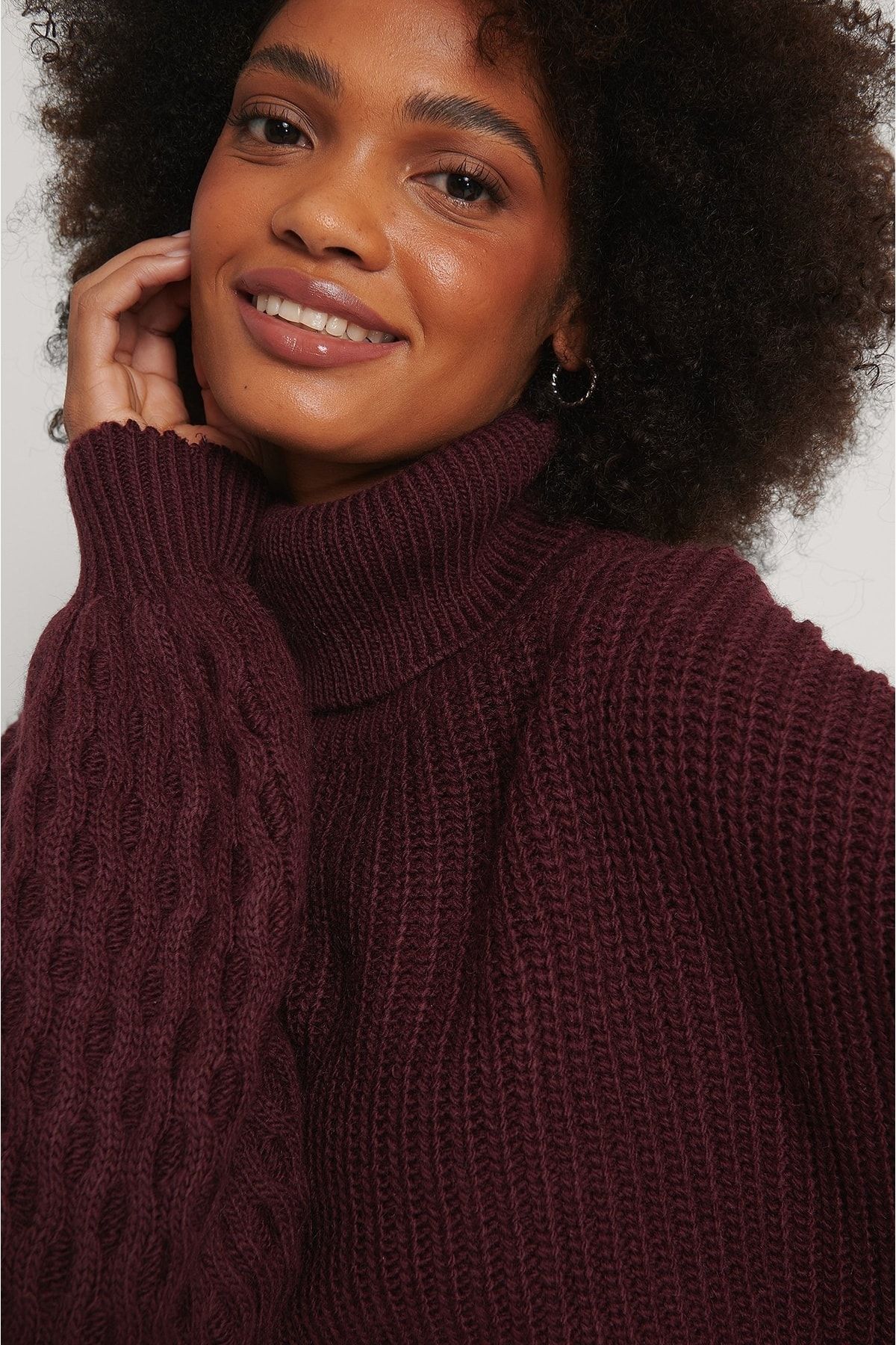 NA-KD-Gestrickter Polopullover mit Ärmeldetail 4