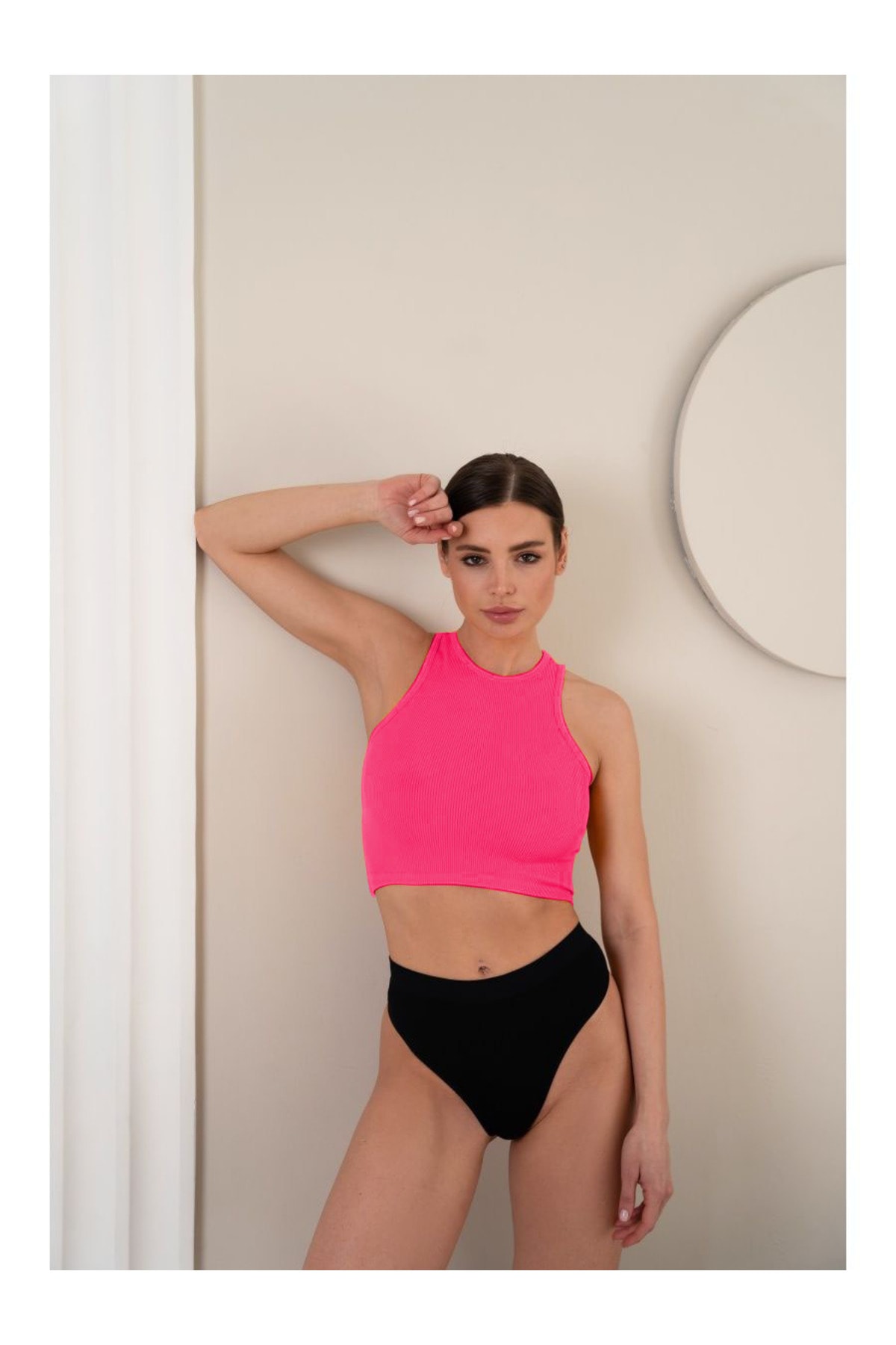 MİSTİRİK Murana Model Dikişsiz Toparlayıcı Büstiyer Crop Seamless Model Spor Crop Pembe Renk görsel 5