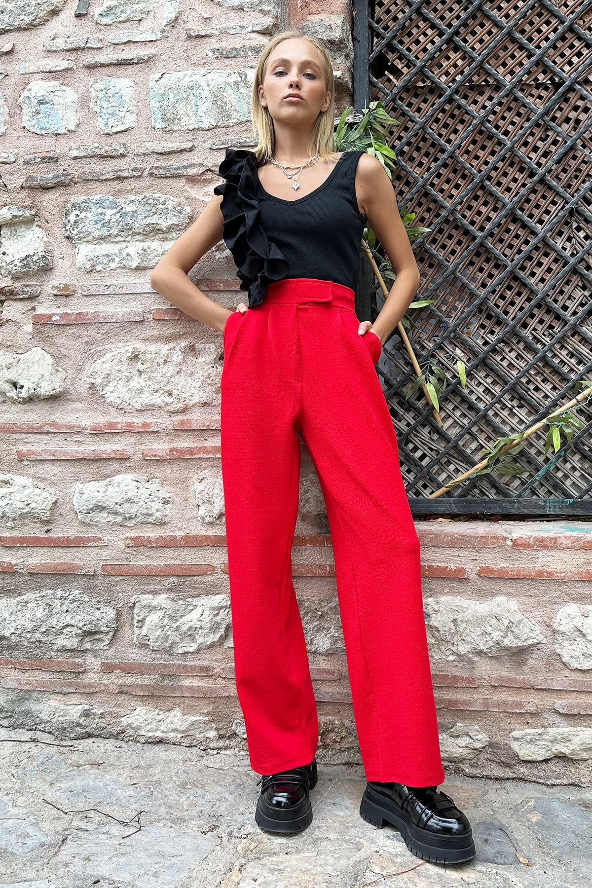 Snap pants outfit 2025