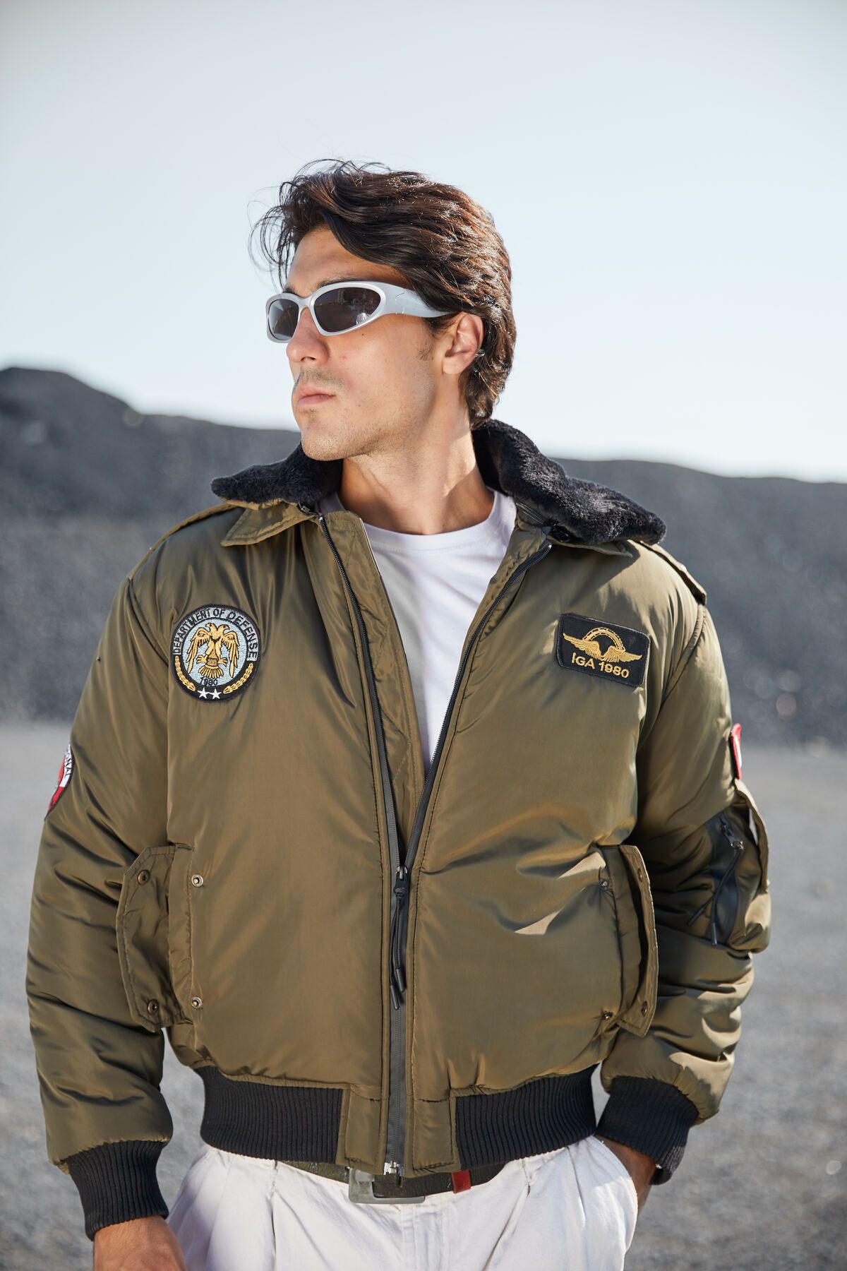 Pilot jacket cheap with epaulettes