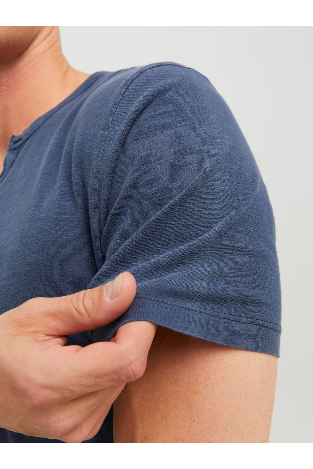 تیشرت مردانه آبی سرمه ای جک اند جونز | 12164972 اورجینال - تصویر 4