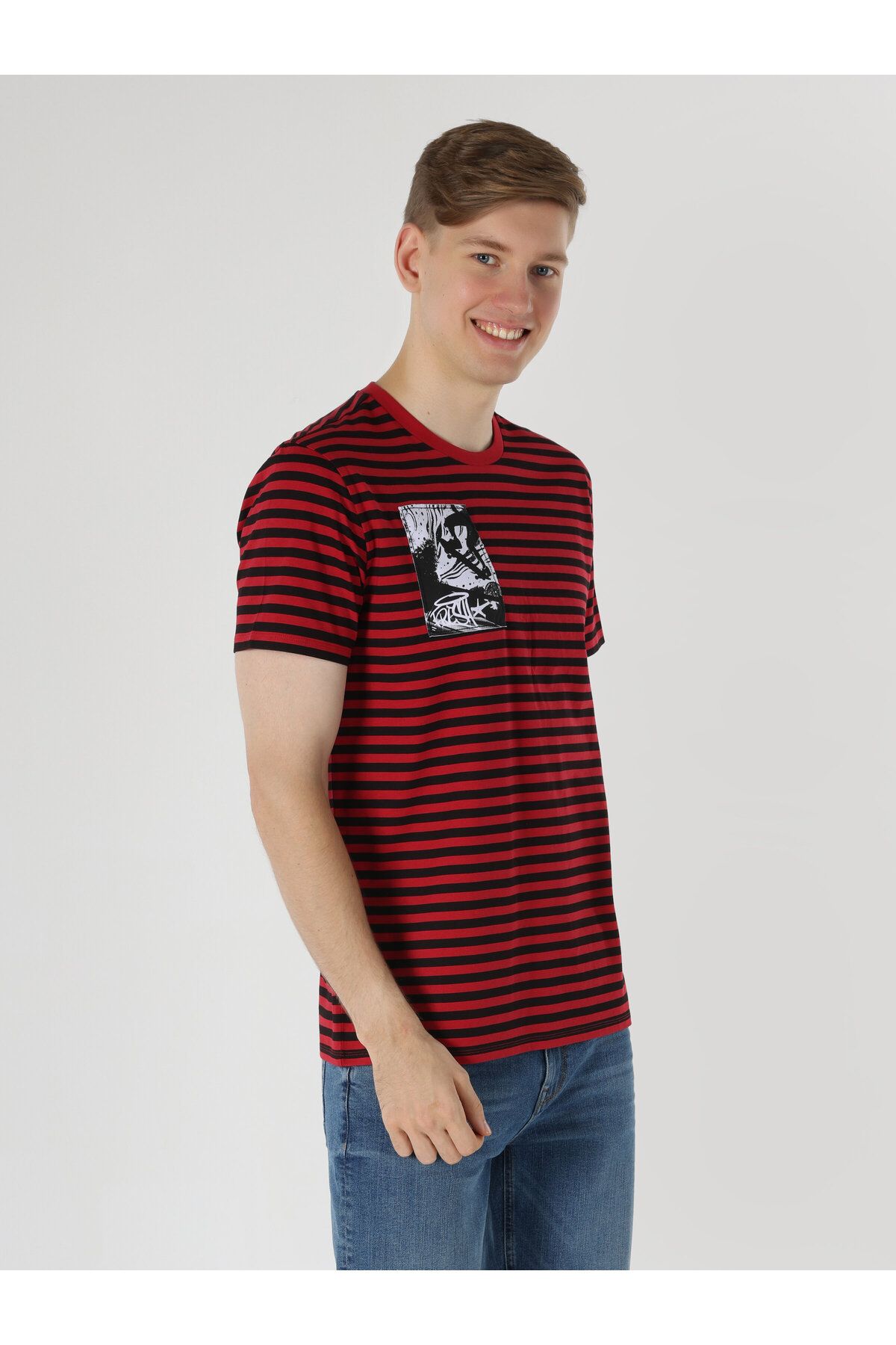 تی شرت قرمز مردانه گردنبند دوچرخه مناسب به طور منظم آستین کوتاه T shirt Colin’s