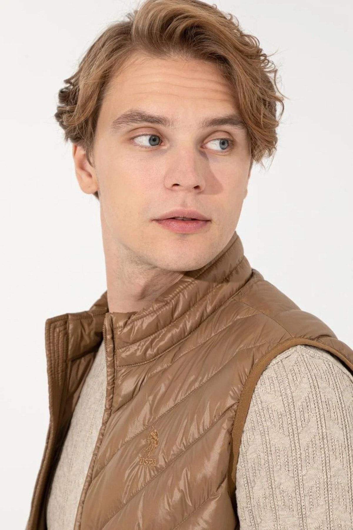Brown polo clearance vest