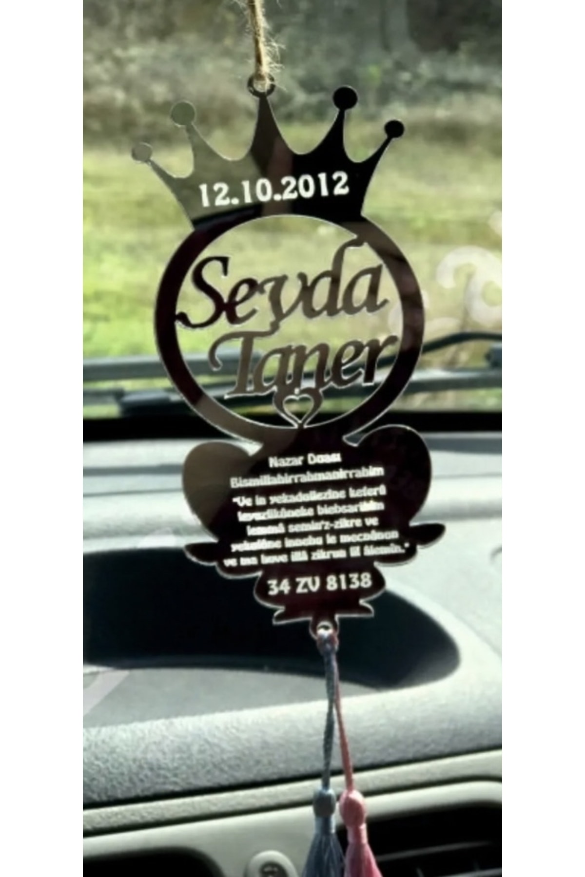 GÜVEN Pleksi Otomobil Dikiz Aynası Süsü Plakalı İsimli Taç Gold Renk