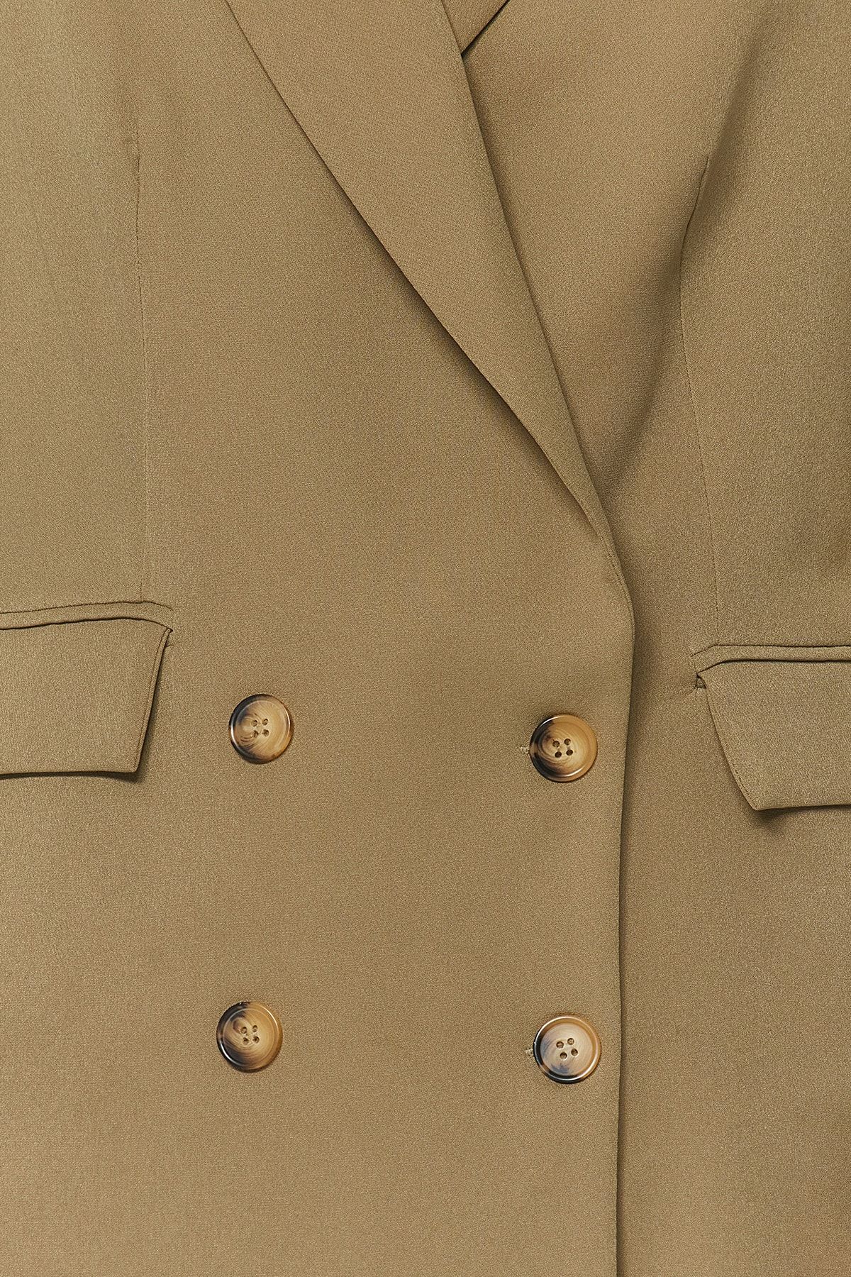Trendyol Collection-Light Khaki Oversize Lined Buttoned Woven Blazer Jacket TWOAW22CE0167 4