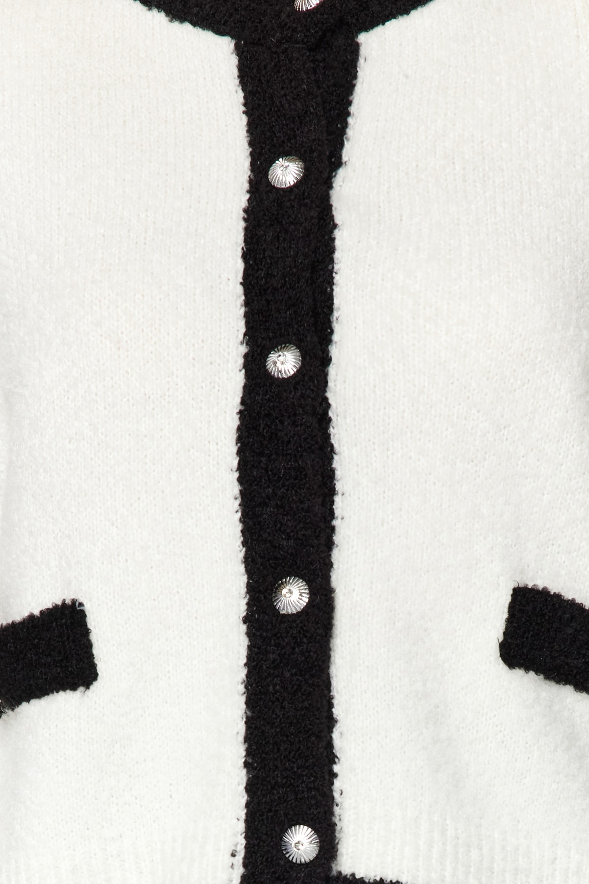 Trendyol Collection Kolorowy kardigan w kolorze ecru z dzianiny - włóczka Boucle, wygląd kurtki Twoaw24Hi00317